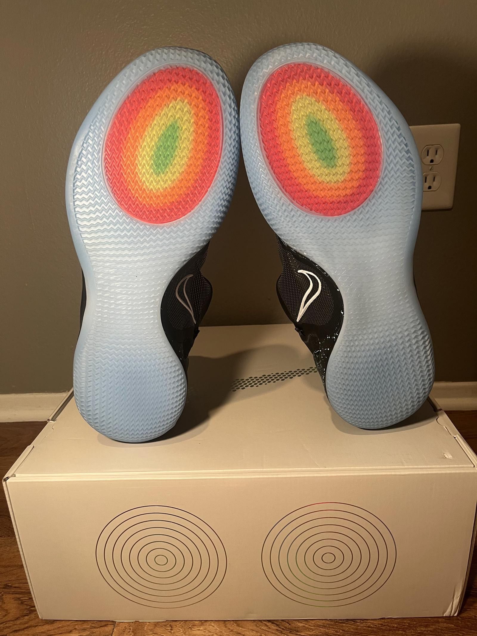 Nike Adapt BB 2.0 Mag Alternate (US Charger)