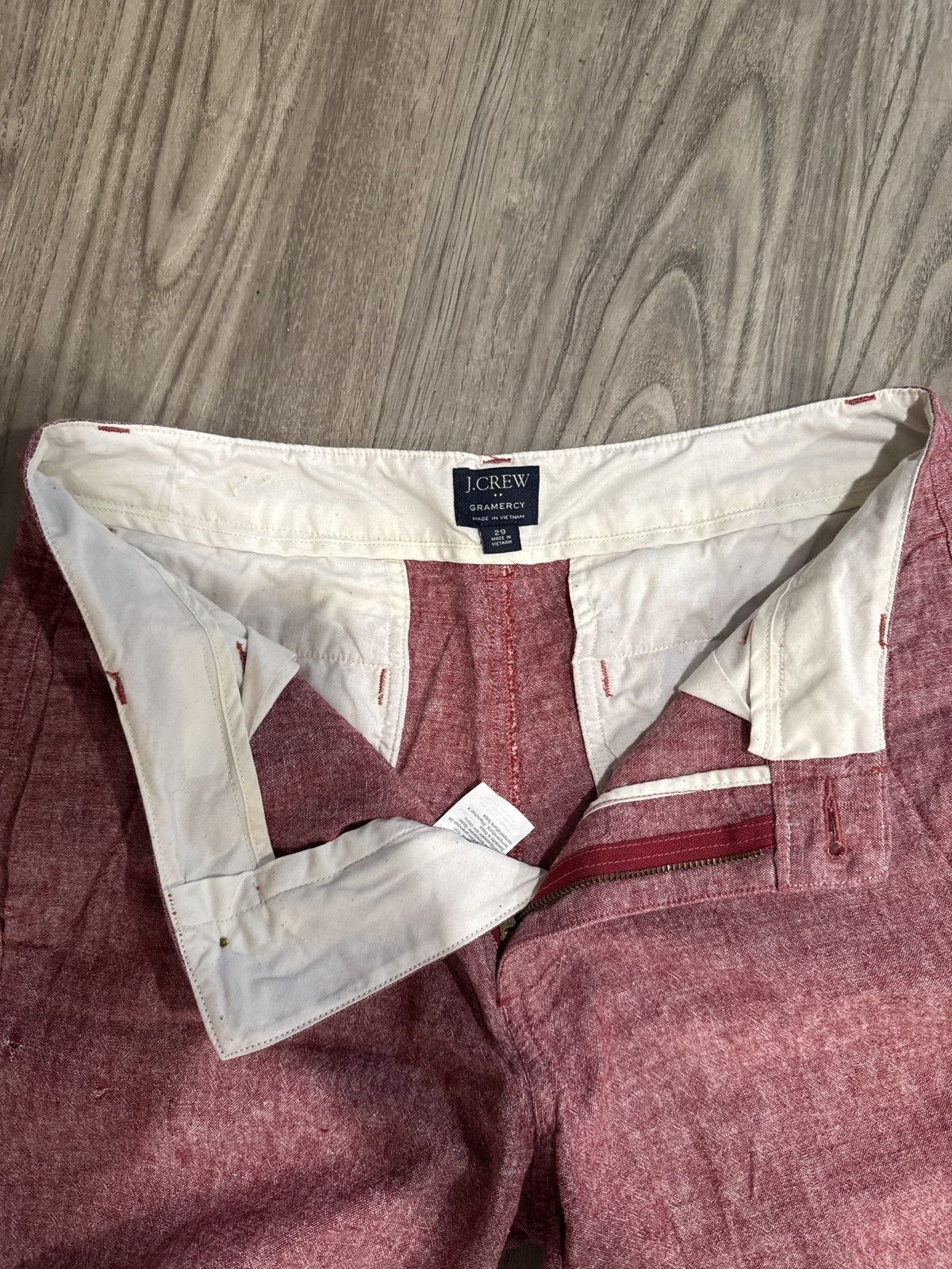 J.Crew J.Crew Shorts Faded Red Size 29 Size US 29 - 2 Thumbnail
