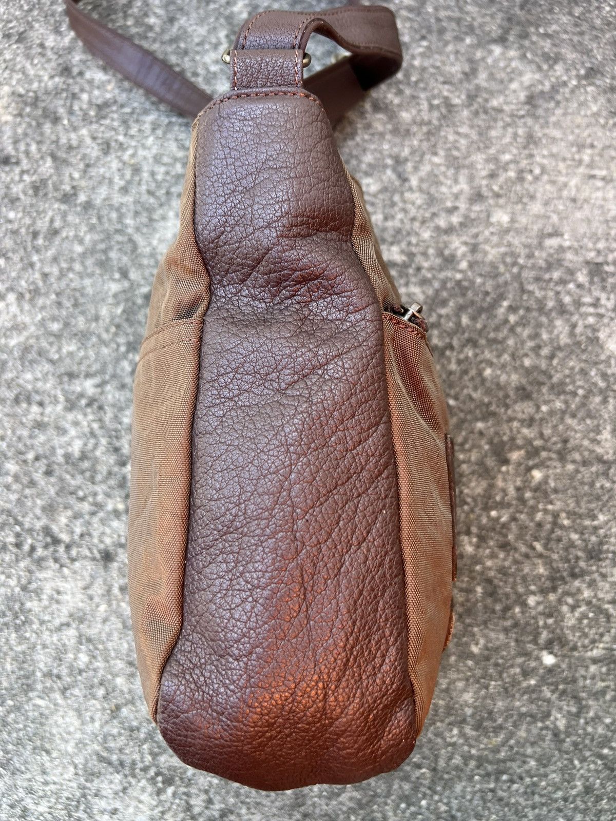 Leather Vintage Ibiza Japan Hybrid Leather Sling Bag Size ONE SIZE - 8 Thumbnail