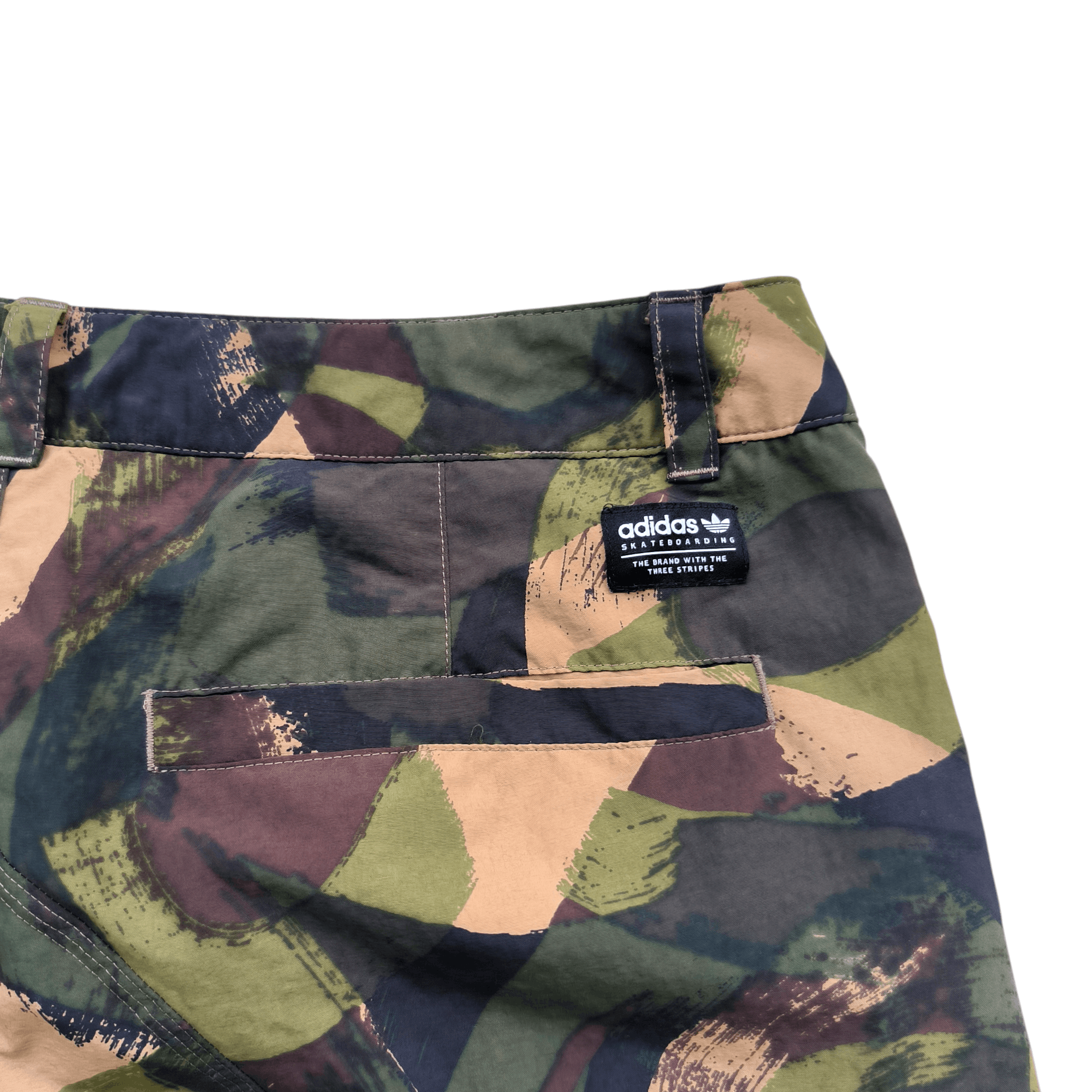 Adidas Adidas SB Camo Cargo Shorts Size US 32 / EU 48 - 4 Thumbnail