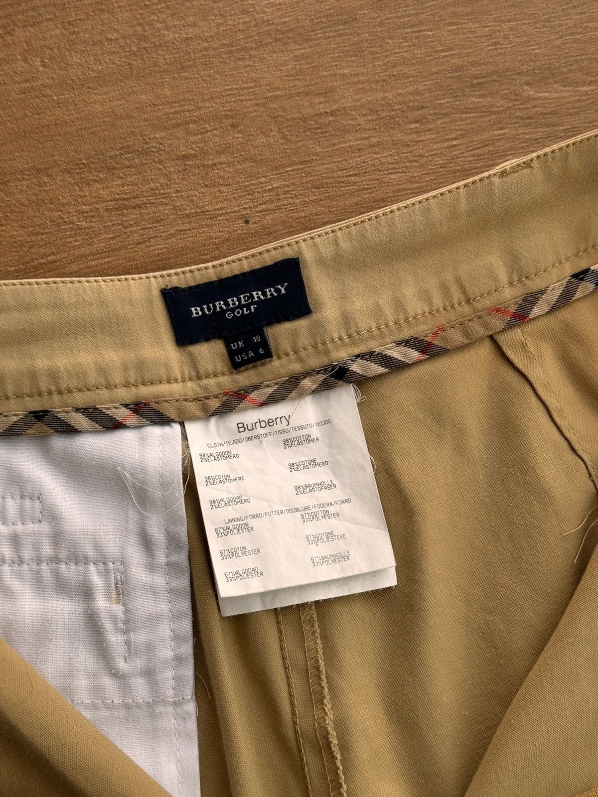 Burberry × Vintage Vintage Burberry Golf Nova Check Luxury Beige Skirt/Shorts Size 28" / US 6 / IT 42 - 9 Thumbnail