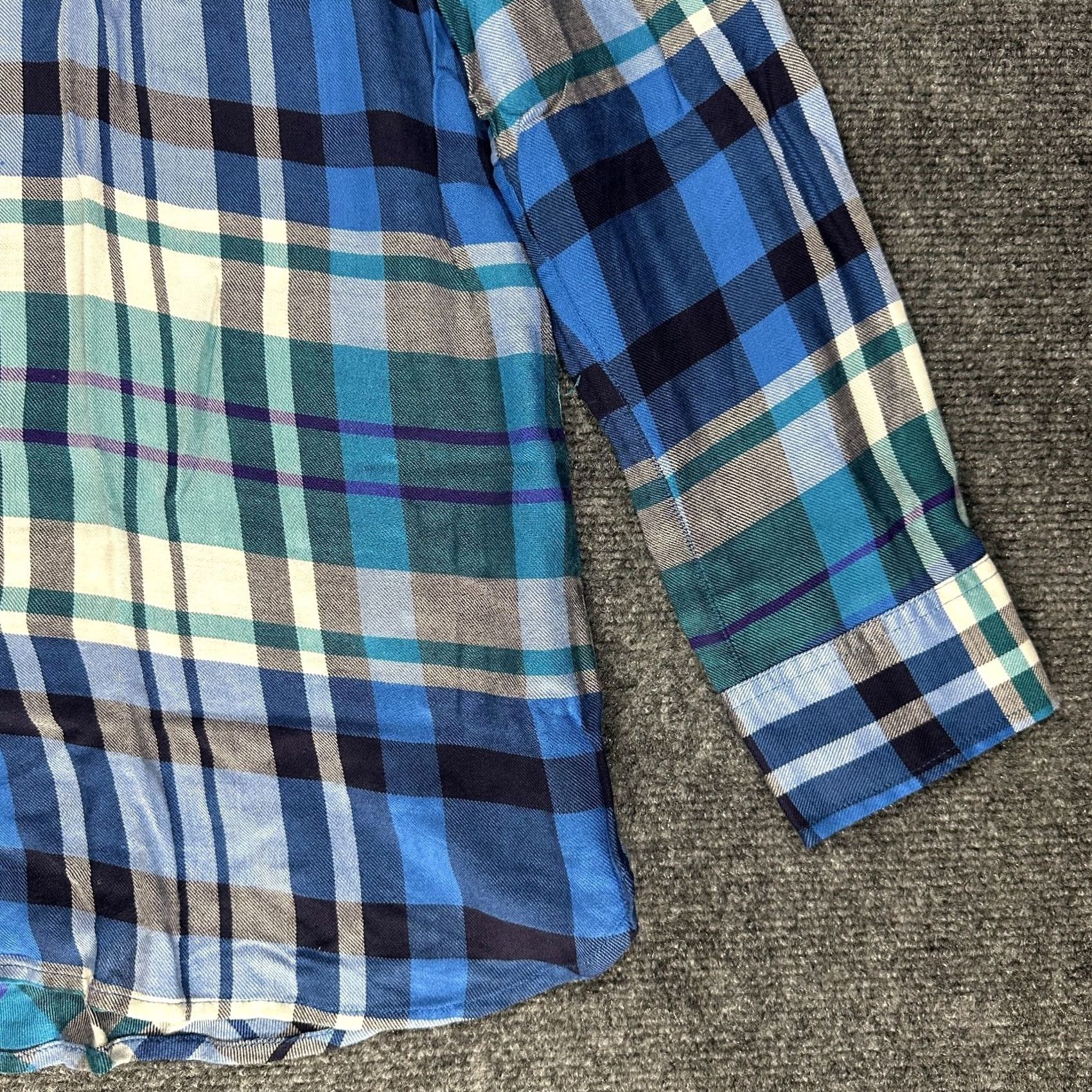 Talbots Talbots Womens Medium Blue Plaid Shirt Button Up Blouse Pocket Button Cuffs Size M / US 6-8 / IT 42-44 - 2 Thumbnail