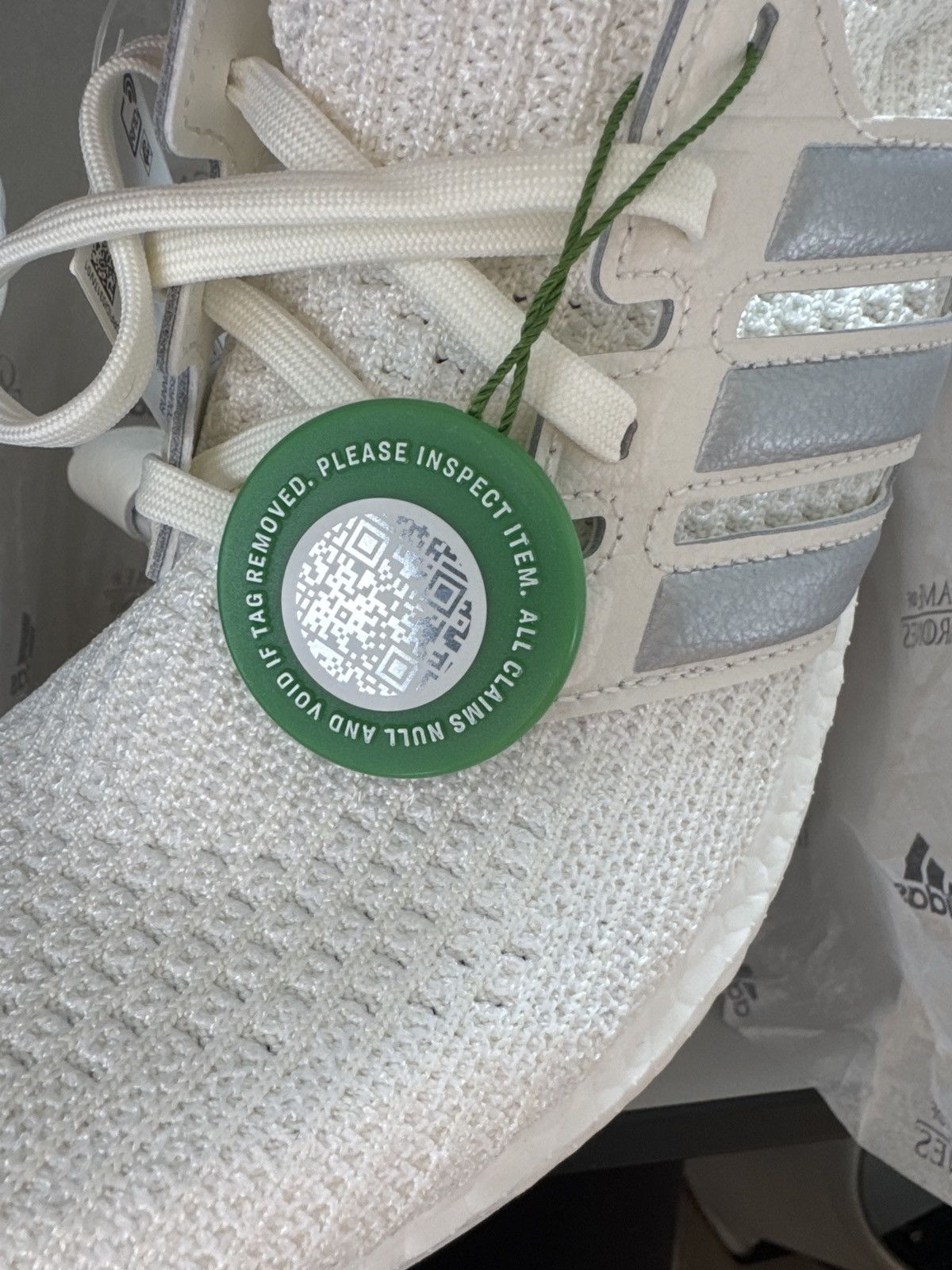 Adidas Game Of Thrones x Wmns UltraBoost 4.0 'House Targaryen 9 Size US 9 / IT 39 - 14 Thumbnail