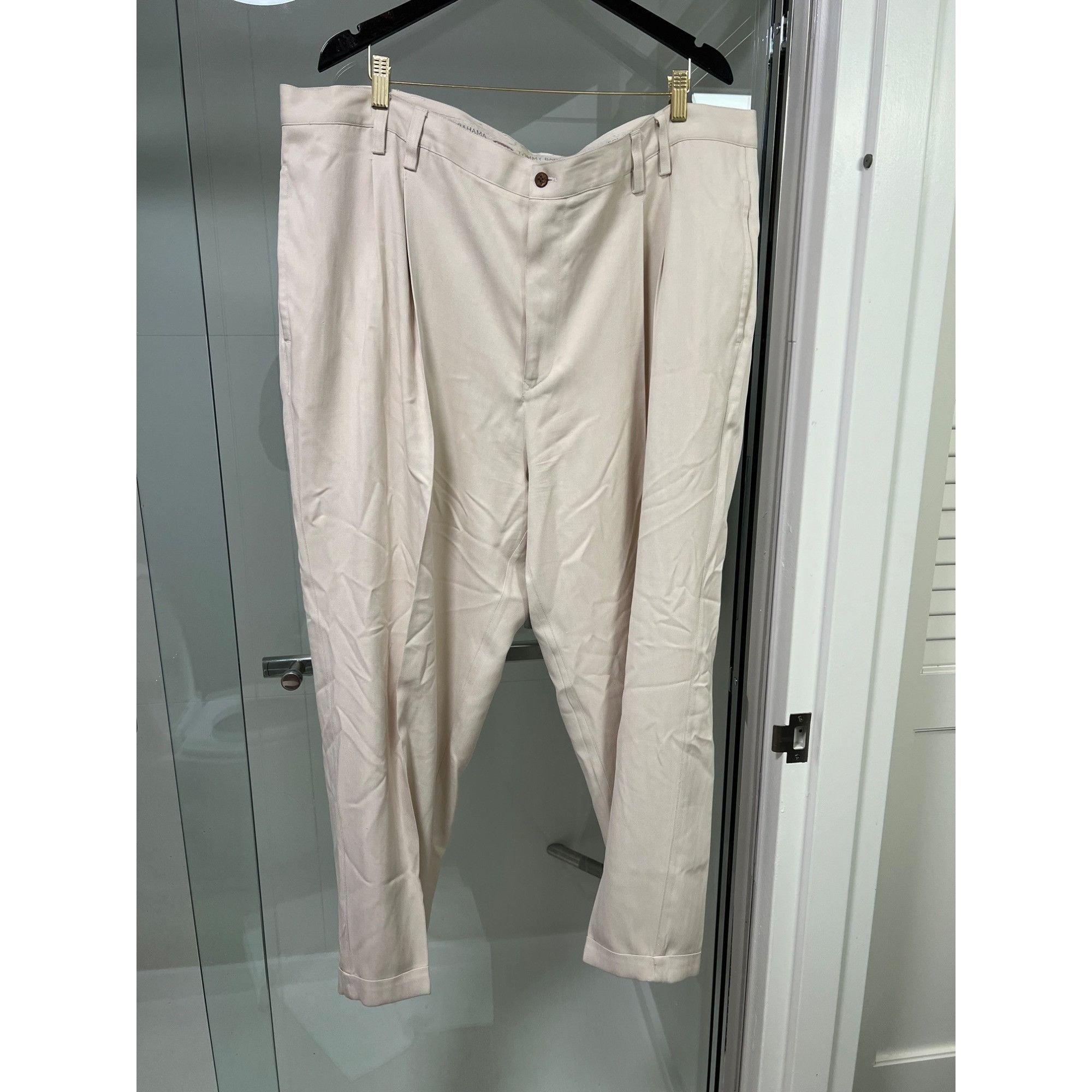 Tommy Bahama 100% Silk Pleated Pants - Size 44x30