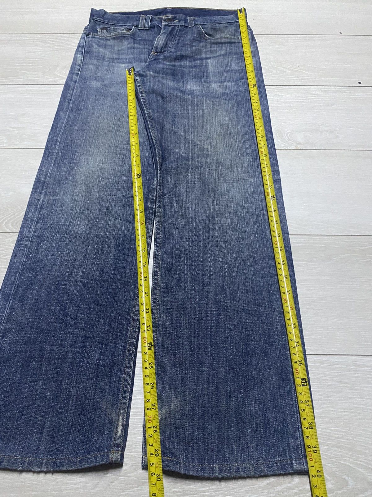 Armani Exchange Armani Exchange USA Grunge Distressed Loose Jeans Size US 31 - 16 Thumbnail