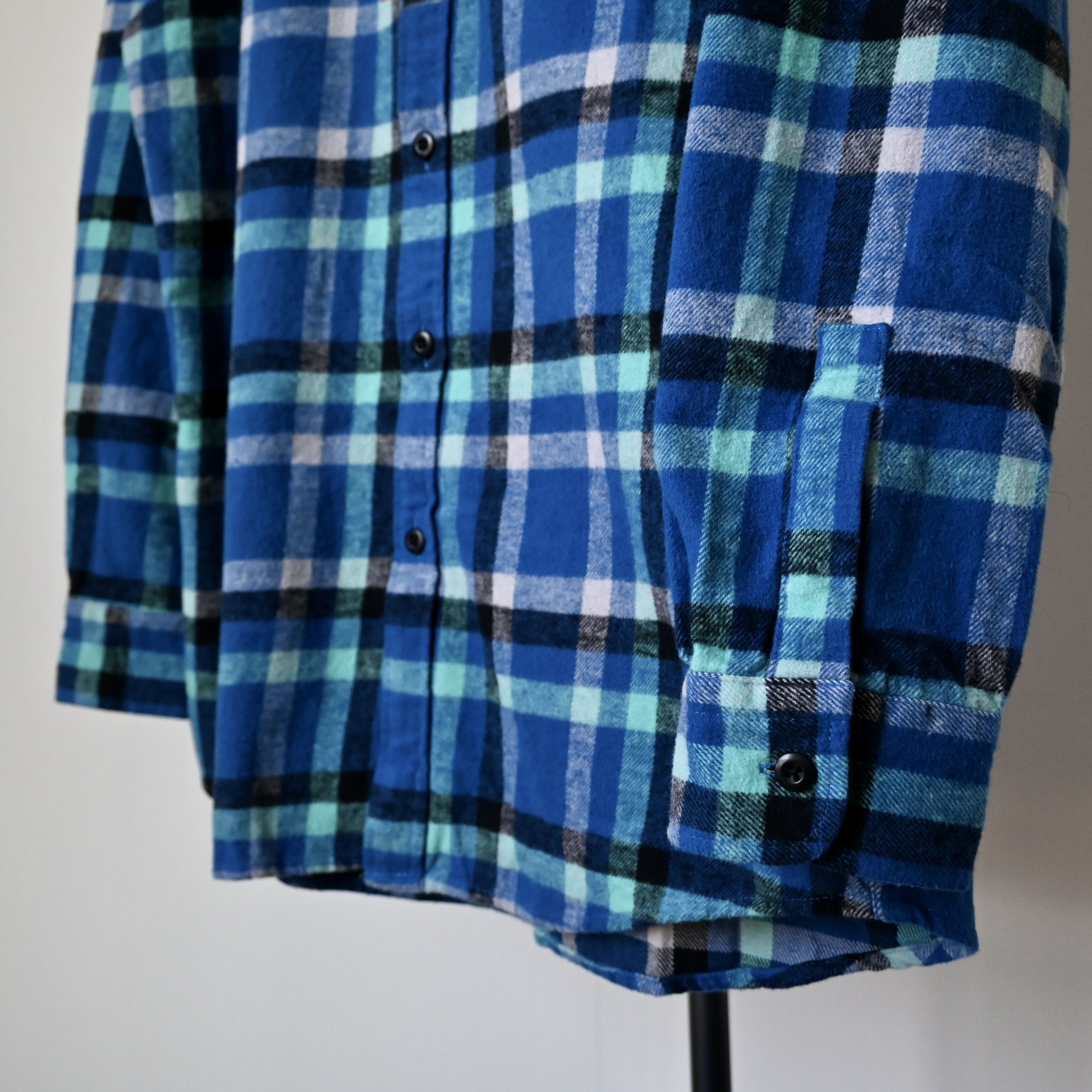 Uniqlo UNUSED, Vintage 2010 UNIQLO plaid cotton flannel shirt, L Size US L / EU 52-54 / 3 - 7 Thumbnail