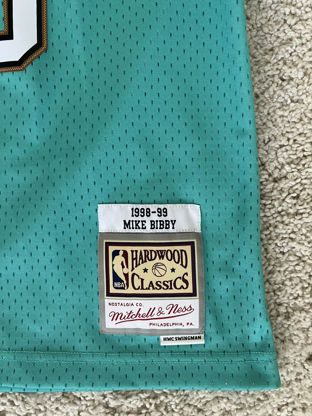 Mitchell & Ness Turquoise and Black Mitchell & Ness NBA Mike Bibby Jersey Size US S / EU 44-46 / 1 - 2 Thumbnail