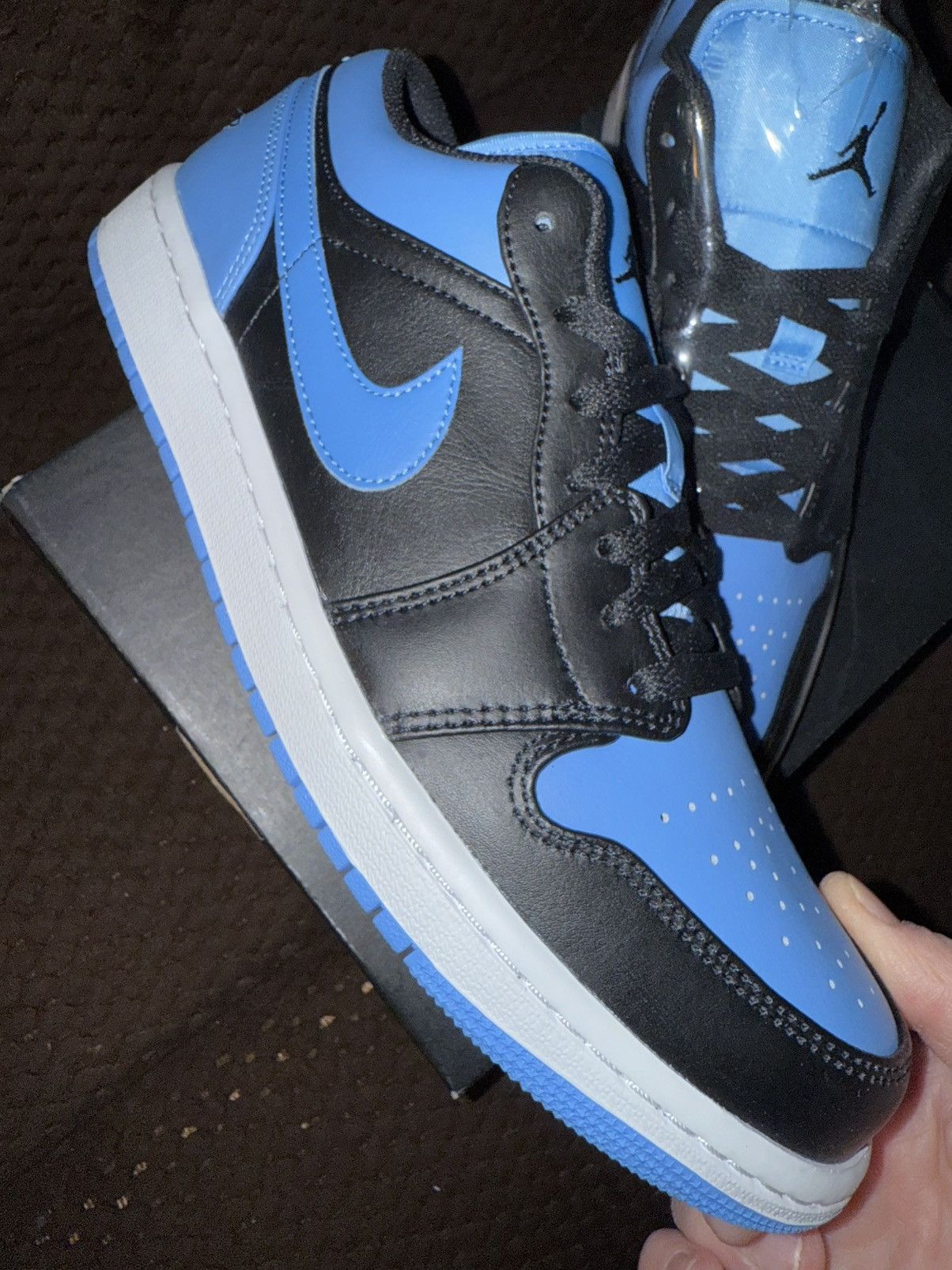Jordan Brand Nike Air Jordan 1 “UNC Blue” black/university blue NEW w/Box Size US 9 / EU 42 - 13 Thumbnail