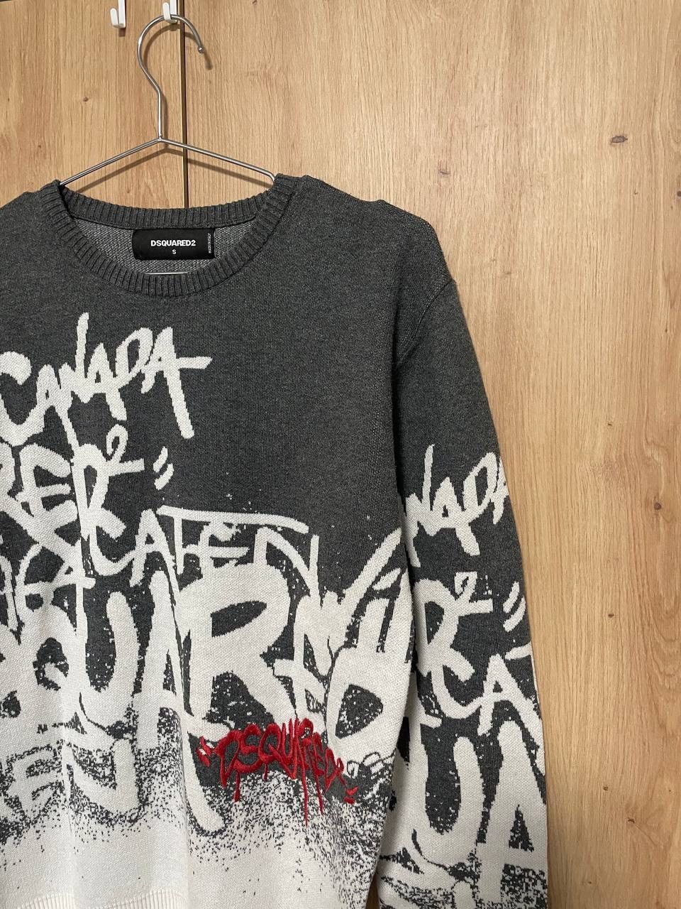 Dsquared2 DSQURED2 OVERPRINTED GRAFFITI RARE SWEATER/ SWEATSHIRT Size US S / EU 44-46 / 1 - 4 Thumbnail