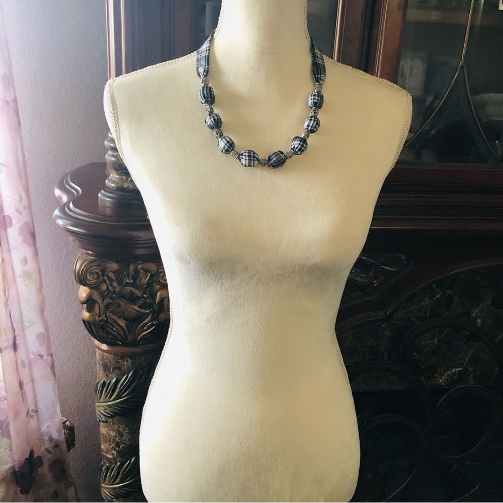 Handmade Country Girl black and white plaid fabric bead necklace Size ONE SIZE - 5 Thumbnail