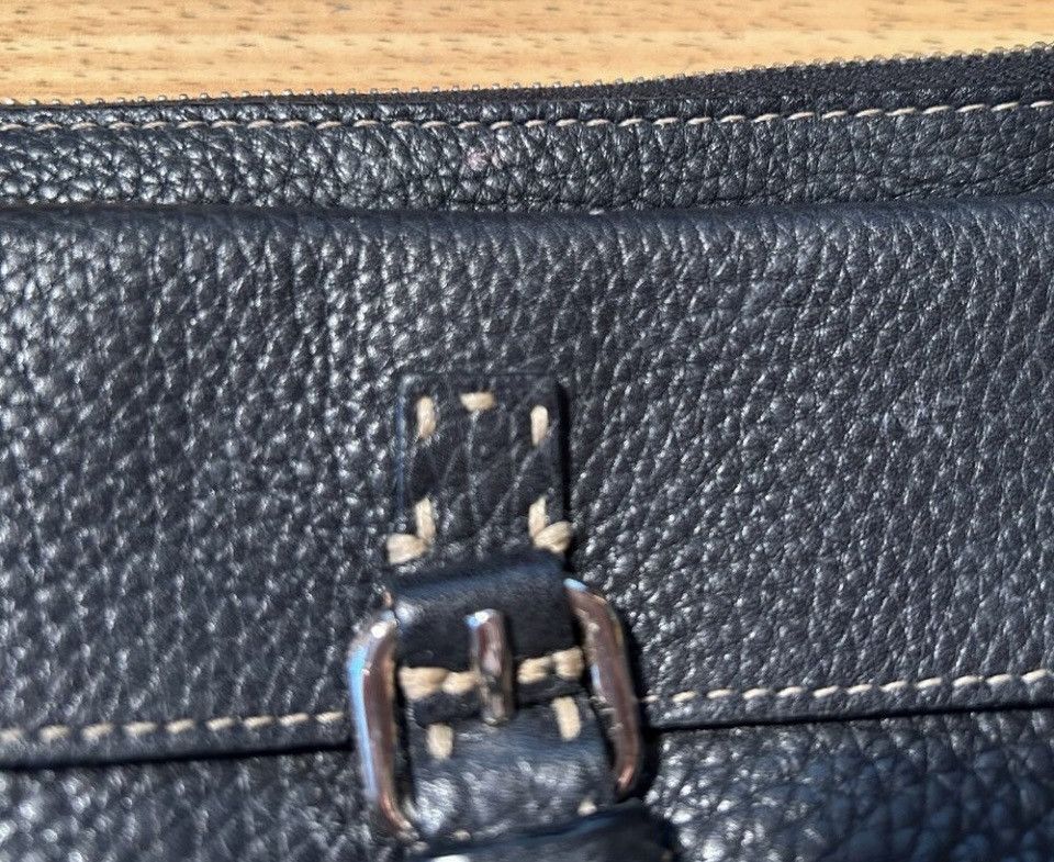 Fendi Authentic Womens Fendi Black Leather Clutch Wallet Size ONE SIZE - 5 Thumbnail