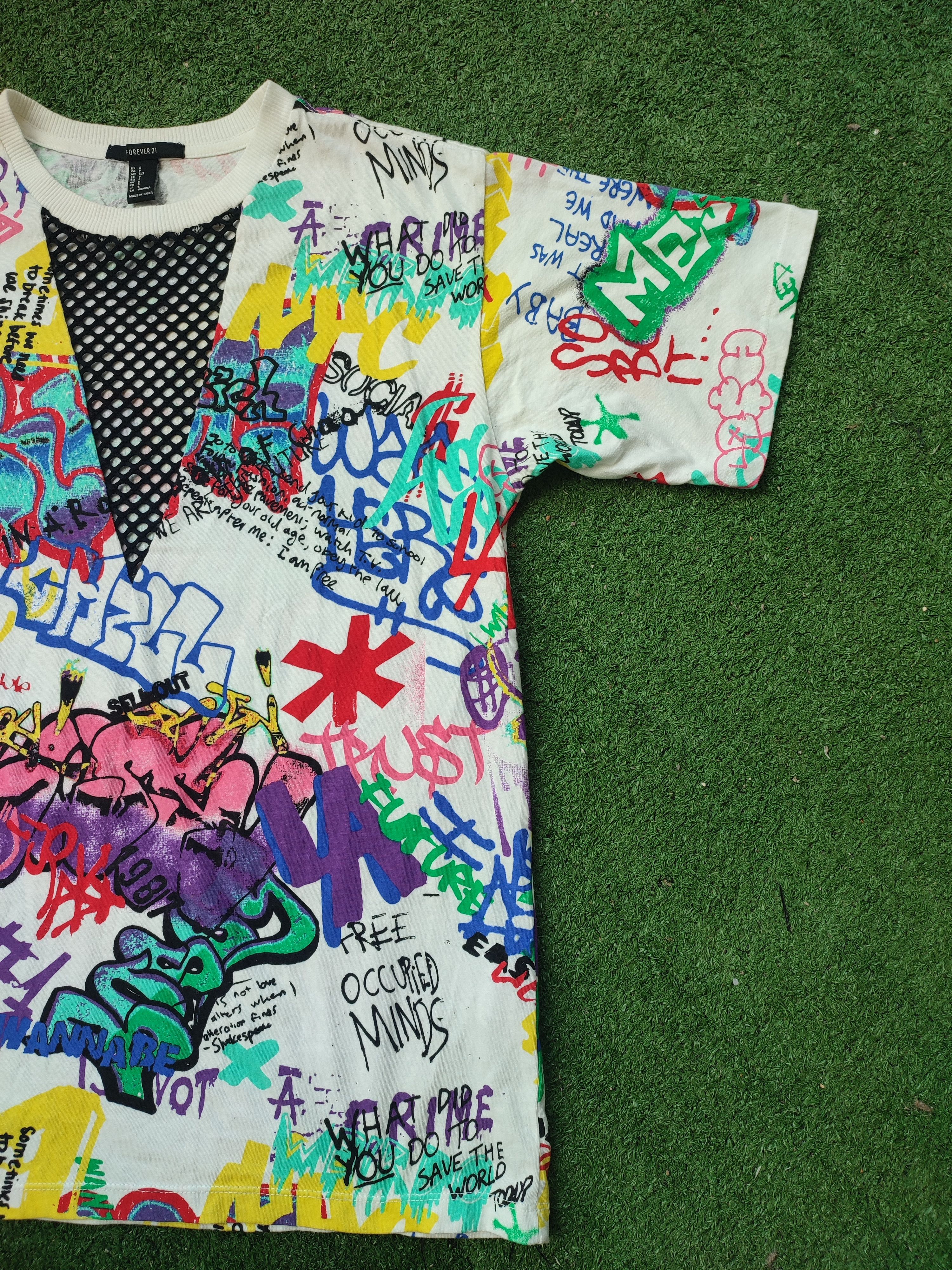 Forever 21 Crazy Rare Art Design by Forever 21 Tees Size US L / EU 52-54 / 3 - 6 Thumbnail