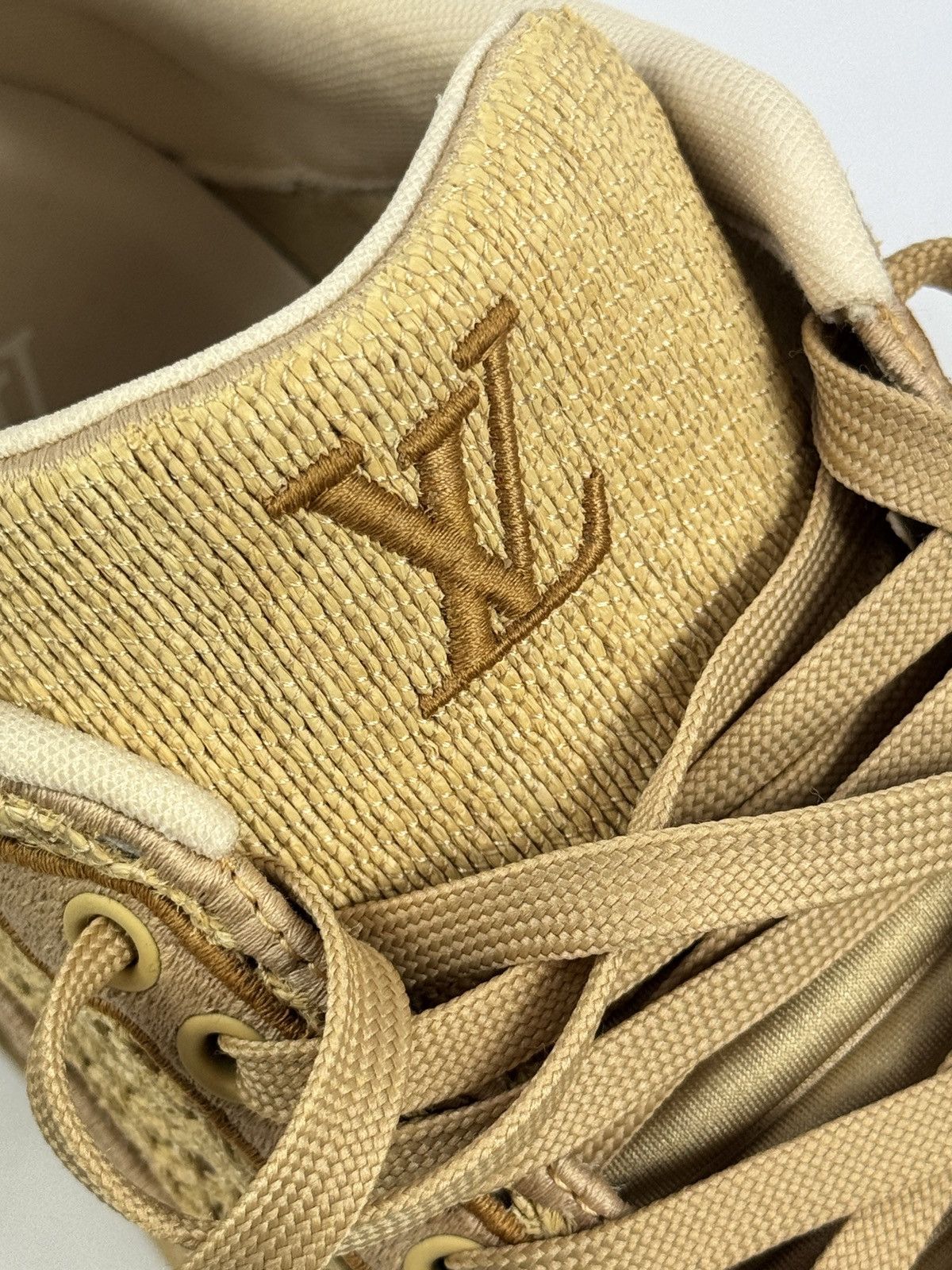 Louis Vuitton RAFFIA LOW TOP SNEAKERS Size US 10.5 / EU 43-44 - 10 Thumbnail