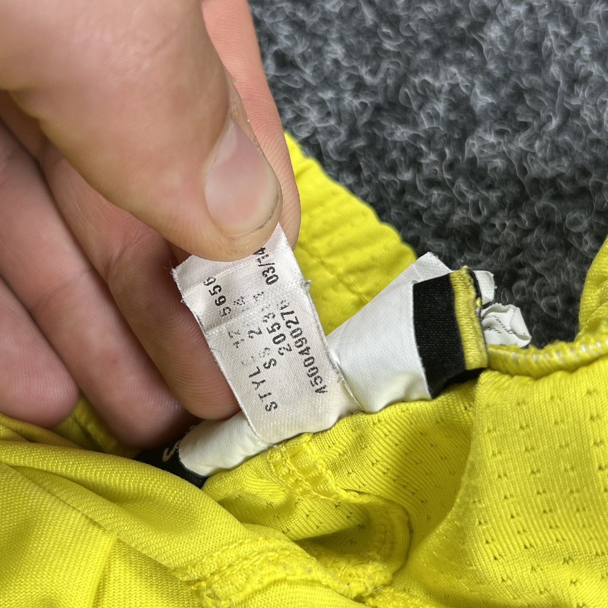 Under Armour Tottenham shorts under armour soccer Size US 34 / EU 50 - 6 Thumbnail