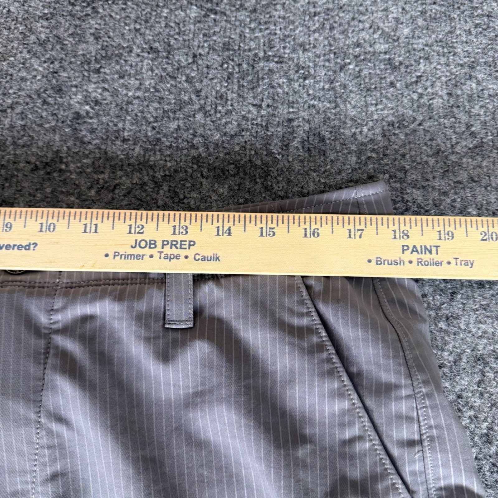 Under Armour Under Armour Mens Golf Pants Gray Pinstripe Match Play 36x34 Size US 36 / EU 52 - 5 Thumbnail