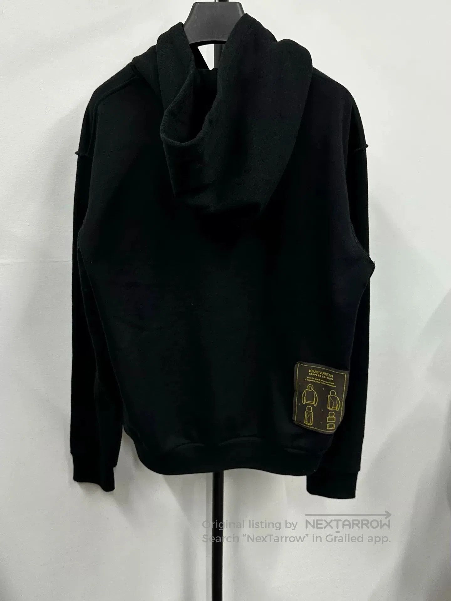 Louis Vuitton black hooded sweatshirt from louis vuitton. Size US S / EU 44-46 / 1 - 2 Thumbnail