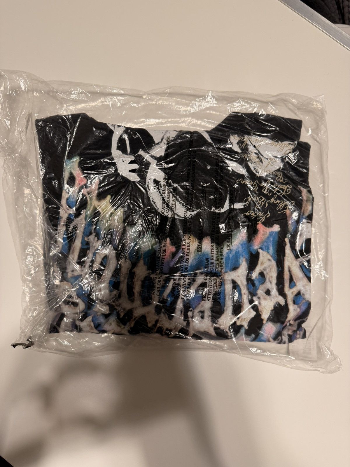 Drake HONESTLY NEVERMIND ALBUM T-SHIRT Black size Large Size US L / EU 52-54 / 3 - 3 Thumbnail