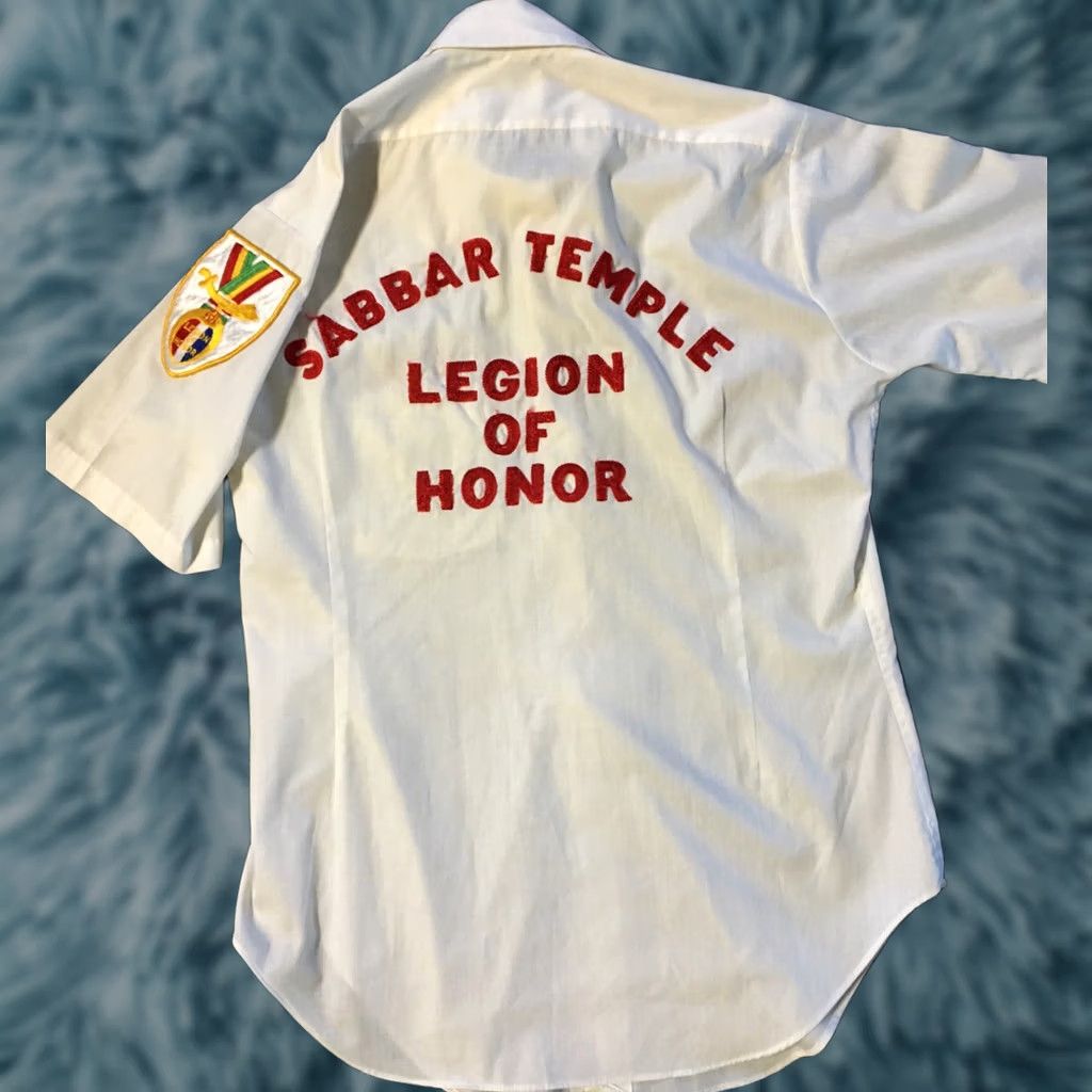 Arrow Vtg 70s Sabbar Temple Legion Of Honor Shirt M USA White Button-Up Short Sleeve Union Made Arrow Mens Grunge Vintage 70s Shirt US Flag Navy Size US M / EU 48-50 / 2 - 1 Thumbnail