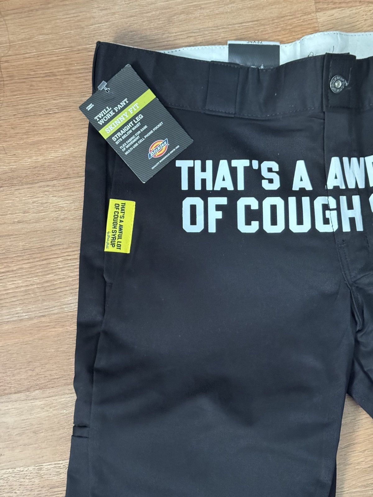 新品30 Awful Lot of Cough Syrup dickies That's A Awful Lot Of Cough Syrup x Dickies Khaki Work Pants Tan