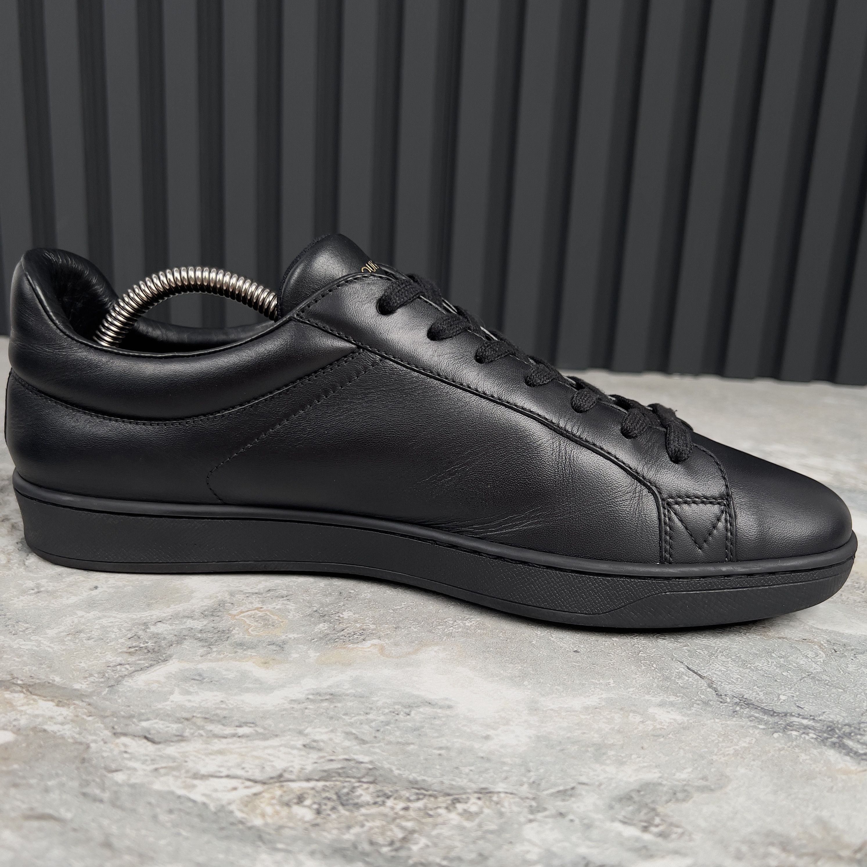 Louis Vuitton Louis Vuitton Luxembourg Sneaker Embroidered Leather Size US 8 / EU 41 - 8 Thumbnail