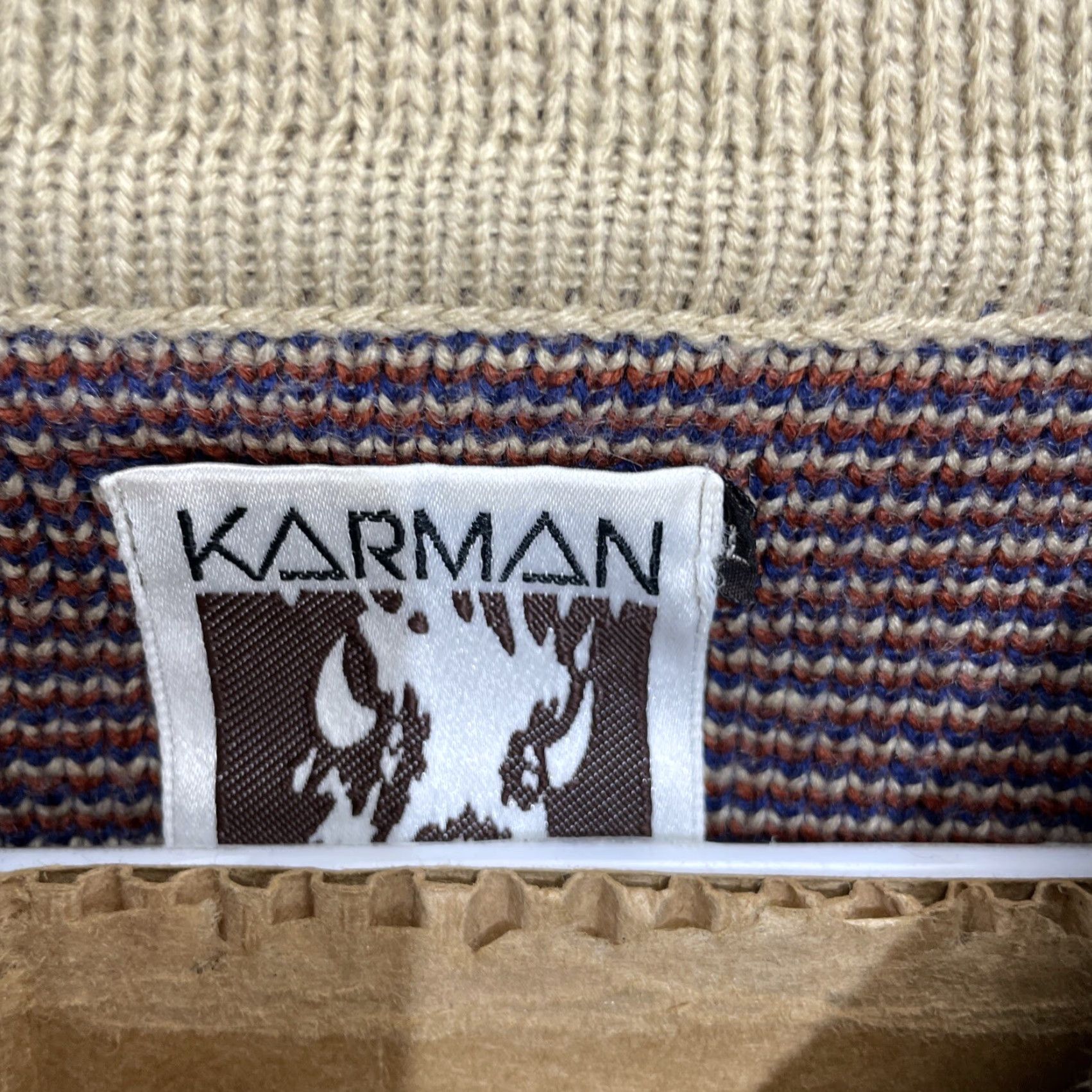 Armani VINTAGE Karman Cardigan Sweater Aztec Striped L Tan Womens? Size L / US 10 / IT 46 - 3 Thumbnail