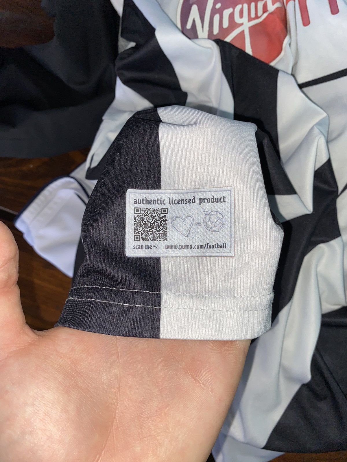 Puma Puma Newcastle United 2012 2013 Home Football Jersey Size L Size US L / EU 52-54 / 3 - 5 Thumbnail