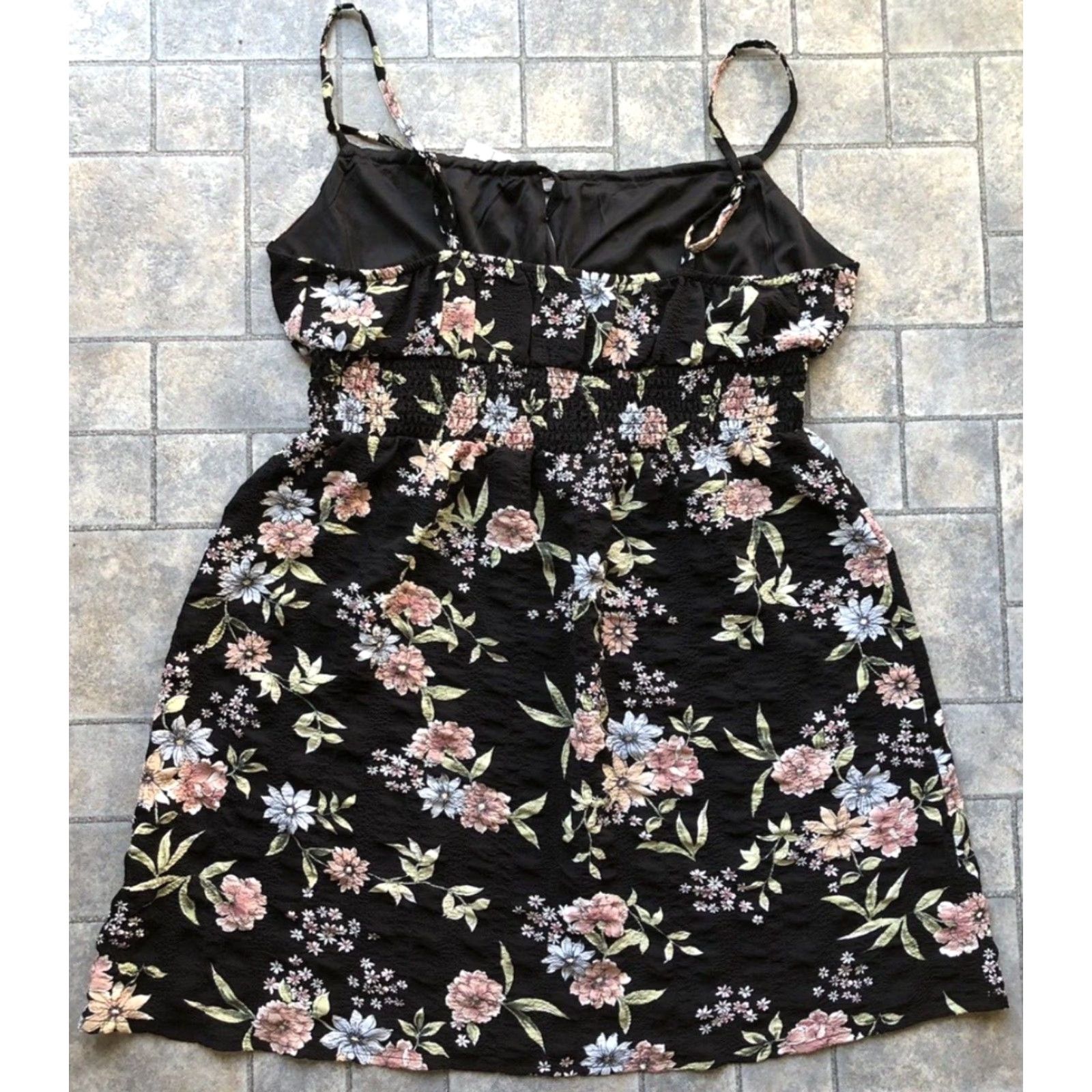 Vintage SO Good For Life Dress Women's L Black Floral Tie Front Short Sleeveless Pullover Size 36" / US 14 / IT 50 - 2 Thumbnail