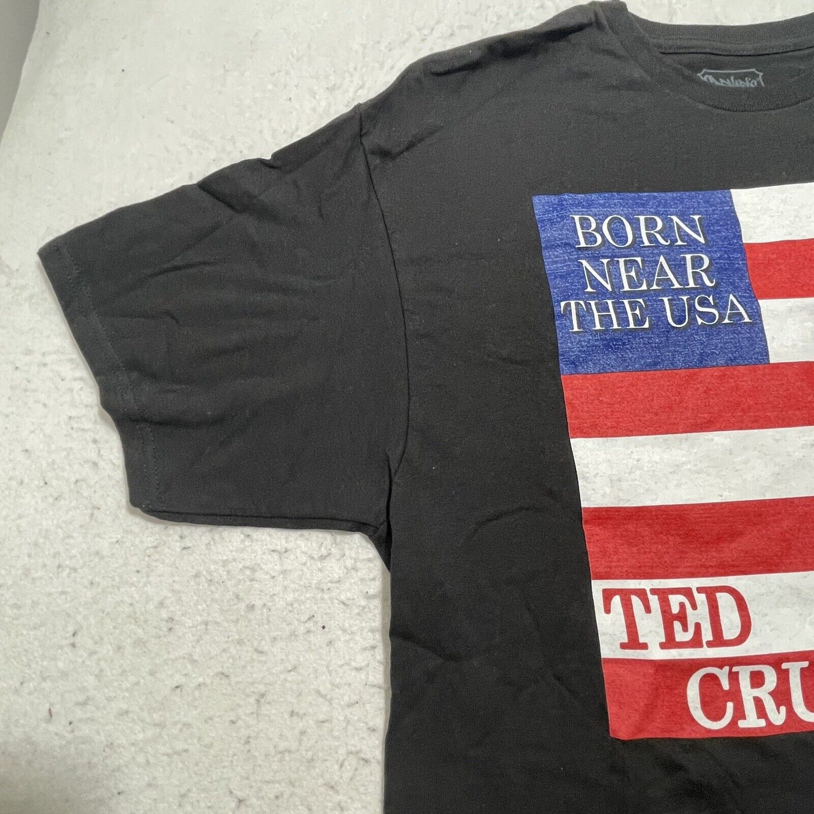 Other Spencer's Ted Cruz 2016 Born Near The USA Flag Tee Size US L / EU 52-54 / 3 - 4 Thumbnail