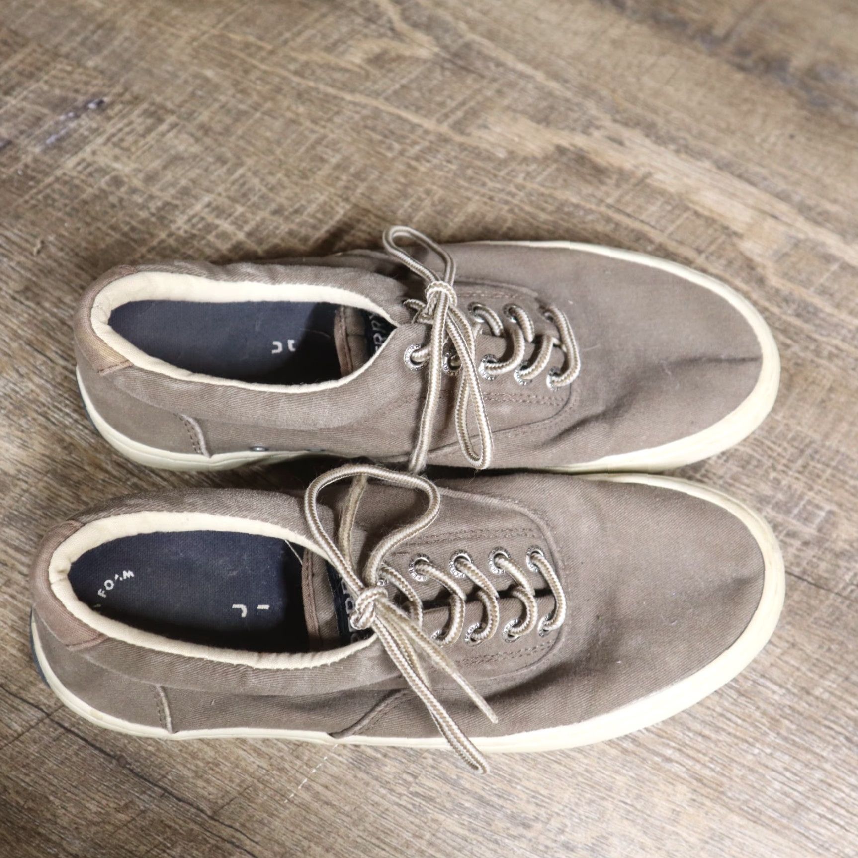 Sperry Sperry Top-Sider Shoes Casual Footwear Men Gray Size 7 LT. Gray STS1664 STS 17716 Boat Shoe Leather Upper Leather Insole Leather Pattern Solid Logo Size US M / EU 48-50 / 2 - 5 Thumbnail