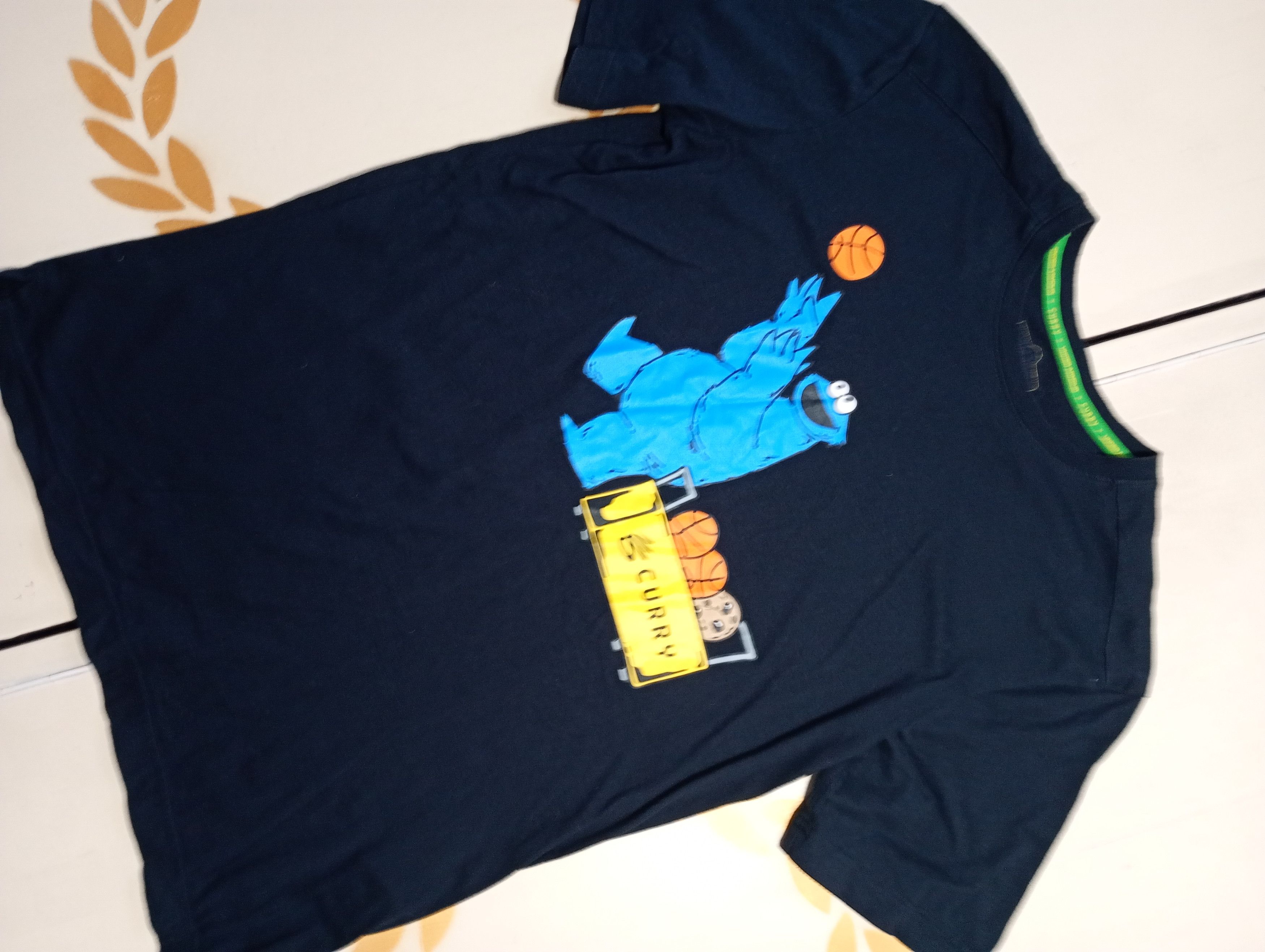 Under Armour Under Armour x CURRY T-Shirt Size US S / EU 44-46 / 1 - 5 Thumbnail