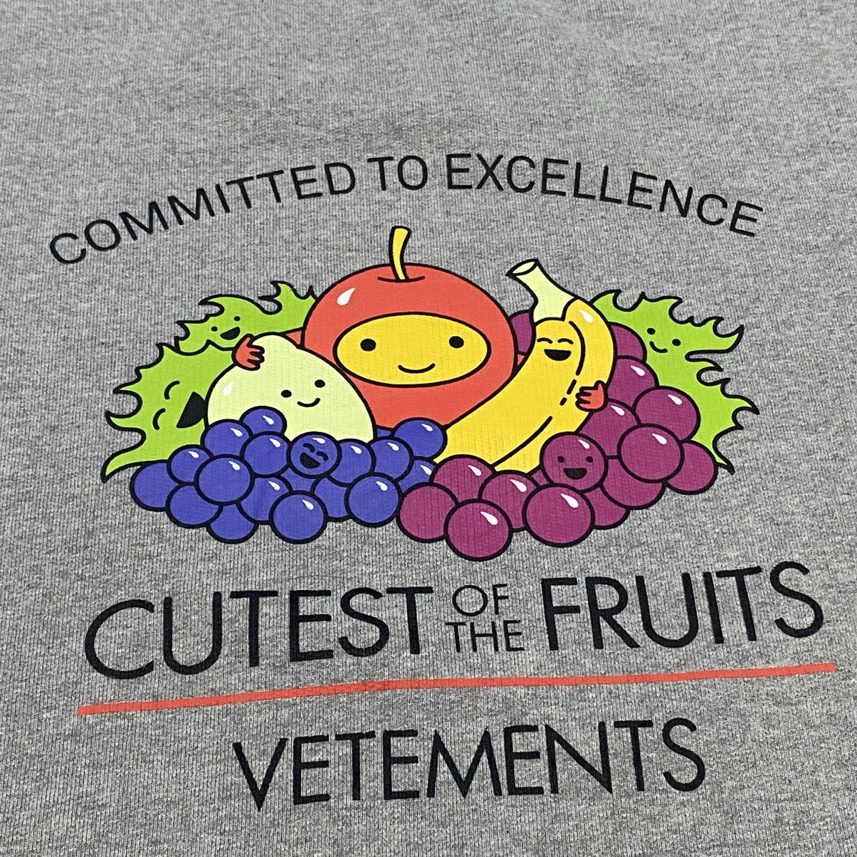 Vetements Vetements Cutest Of The Fruits Crewneck Size US M / EU 48-50 / 2 - 4 Thumbnail