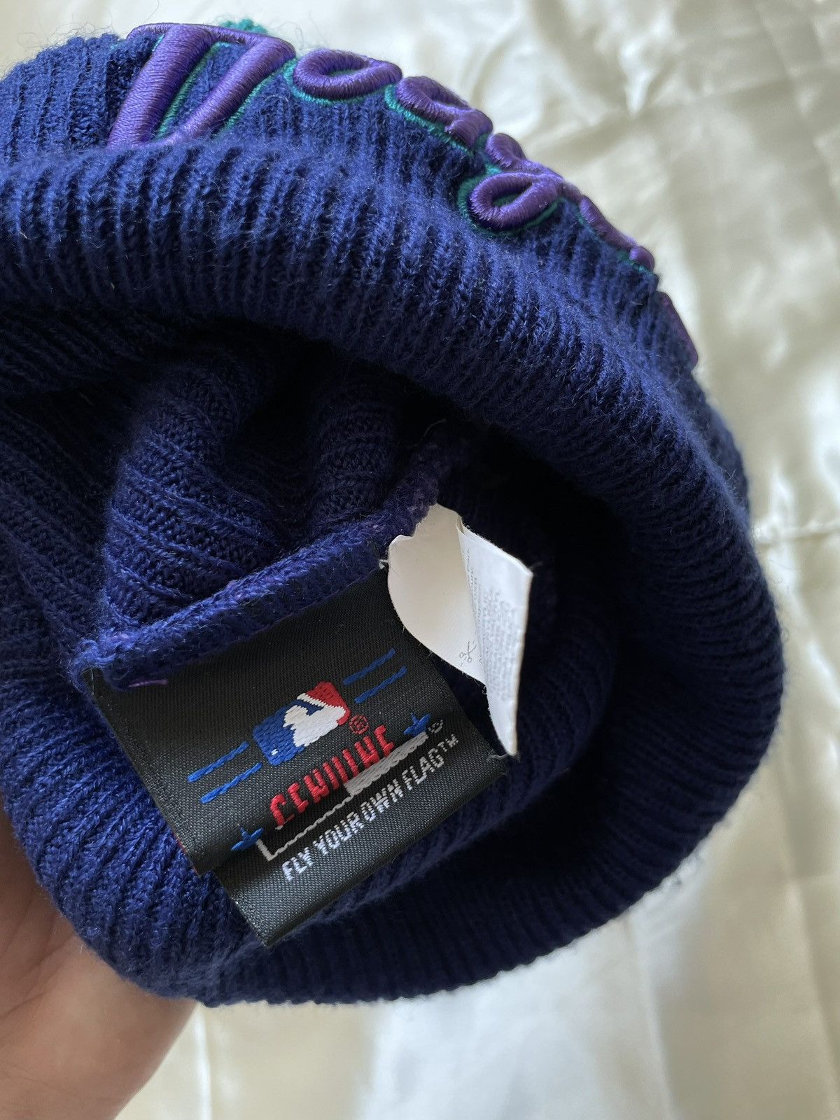 MLB × New Era New Era Adults Los Angeles Dodgers winter Knitted Bobble Hat Size ONE SIZE - 5 Thumbnail