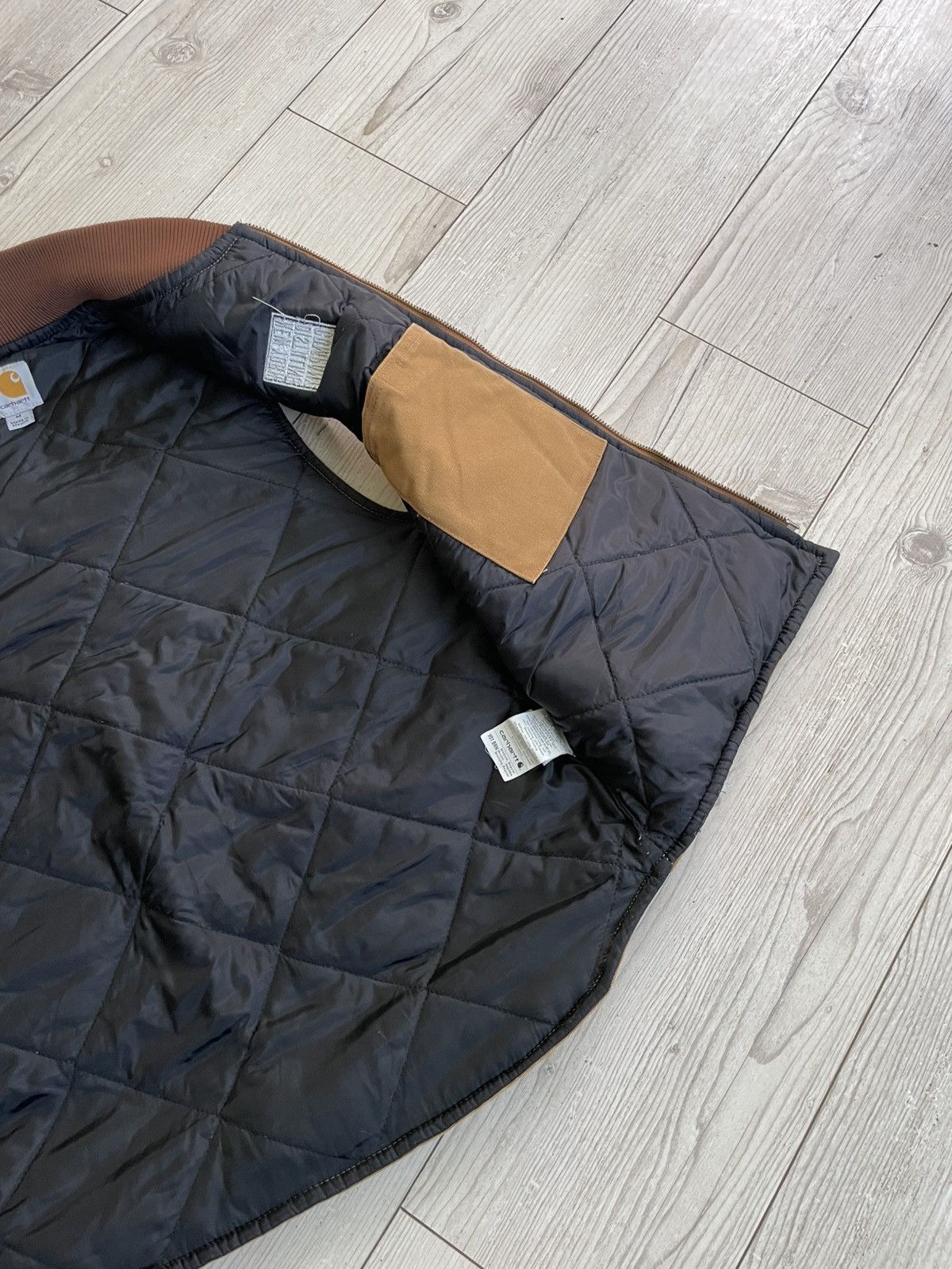 Carhartt × Vintage Vintage Carhartt Vest Jacket 90s Destroy Work USA Size US M / EU 48-50 / 2 - 14 Thumbnail