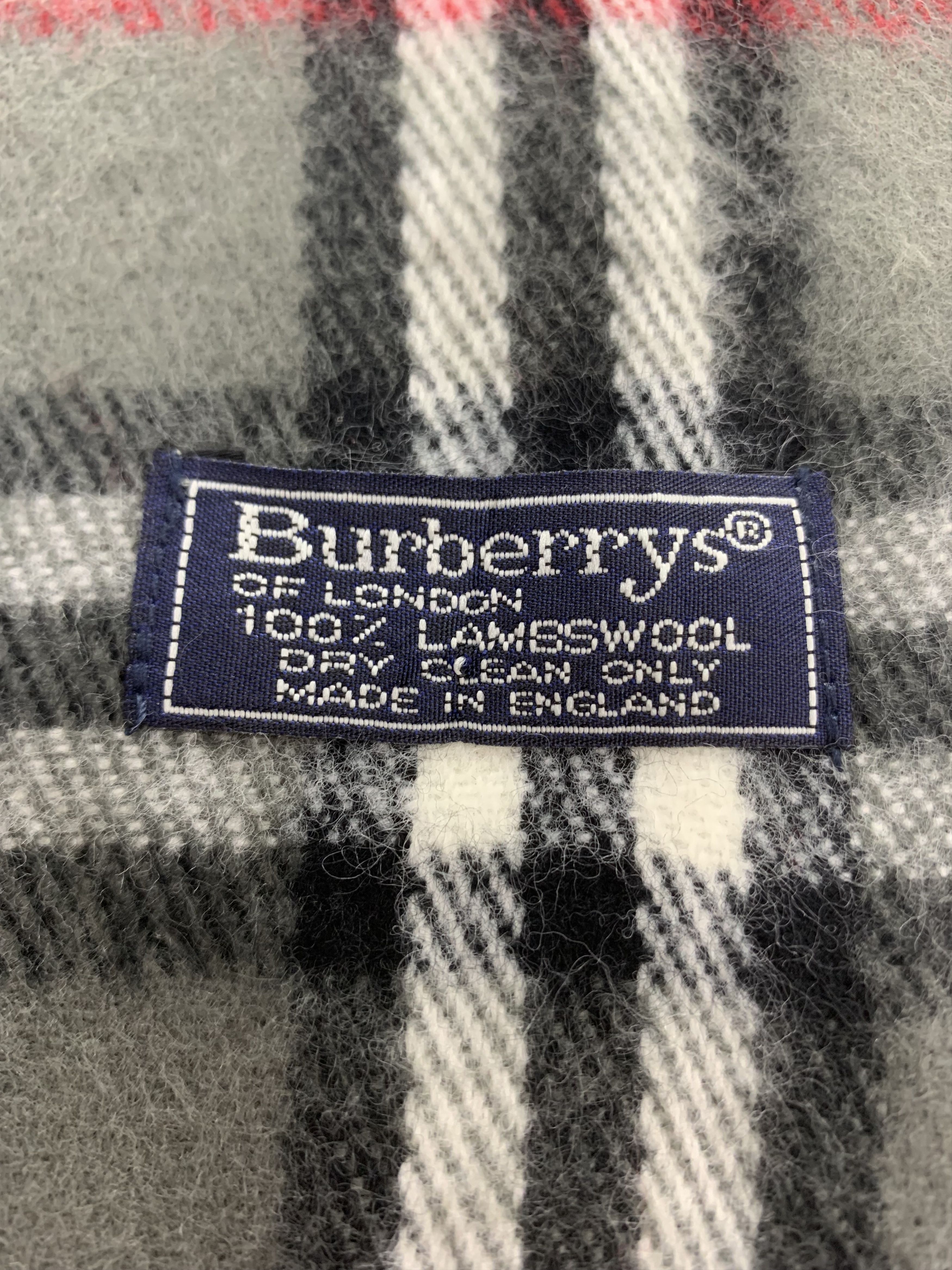 Burberry Vintage Burberrys Scarf Wool Muffler Neck Wrap BL3150 Size ONE SIZE - 4 Thumbnail