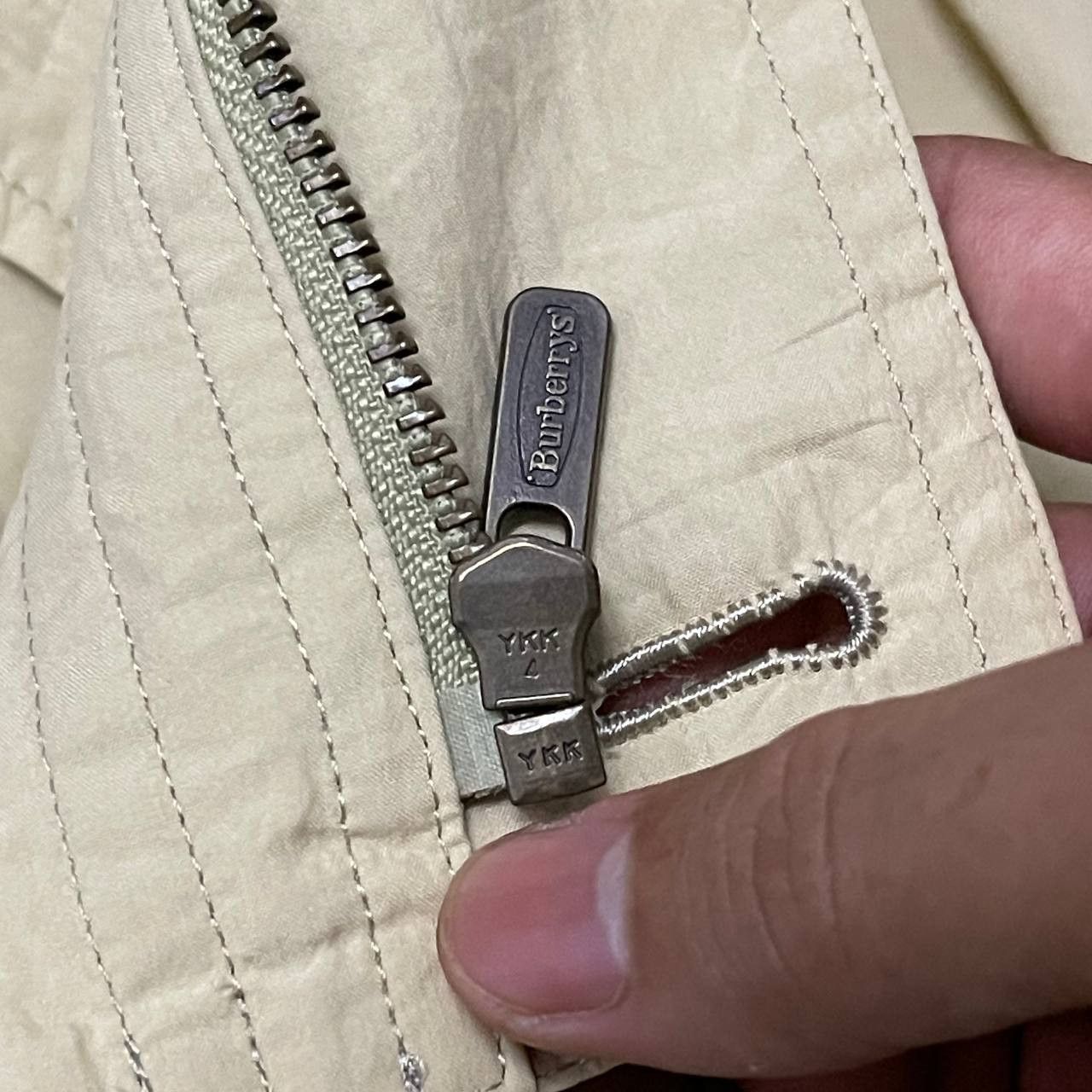 Burberry Vintage Burberry Bomber Jacket Size US M / EU 48-50 / 2 - 16 Thumbnail