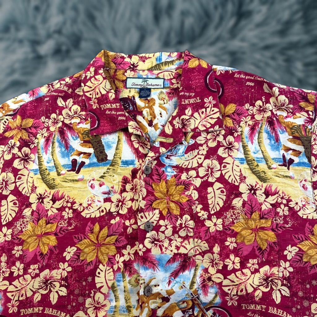 Tommy Bahama Tommy Bahama Shirt Mens Large Red Santa Motorcycle Floral Camp All Over Print Silk Button-Up Short Sleeve Collared Size US L / EU 52-54 / 3 - 1 Thumbnail