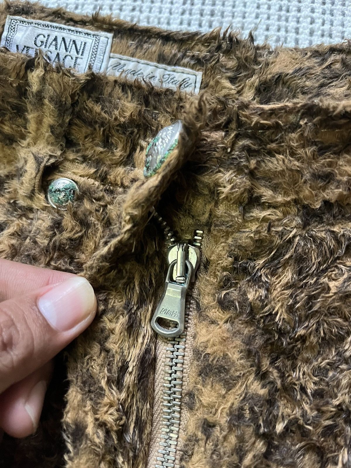 Versace Vintage Gianni Versace Faux fur leopard pants Size 26" / US 2 / IT 38 - 5 Thumbnail