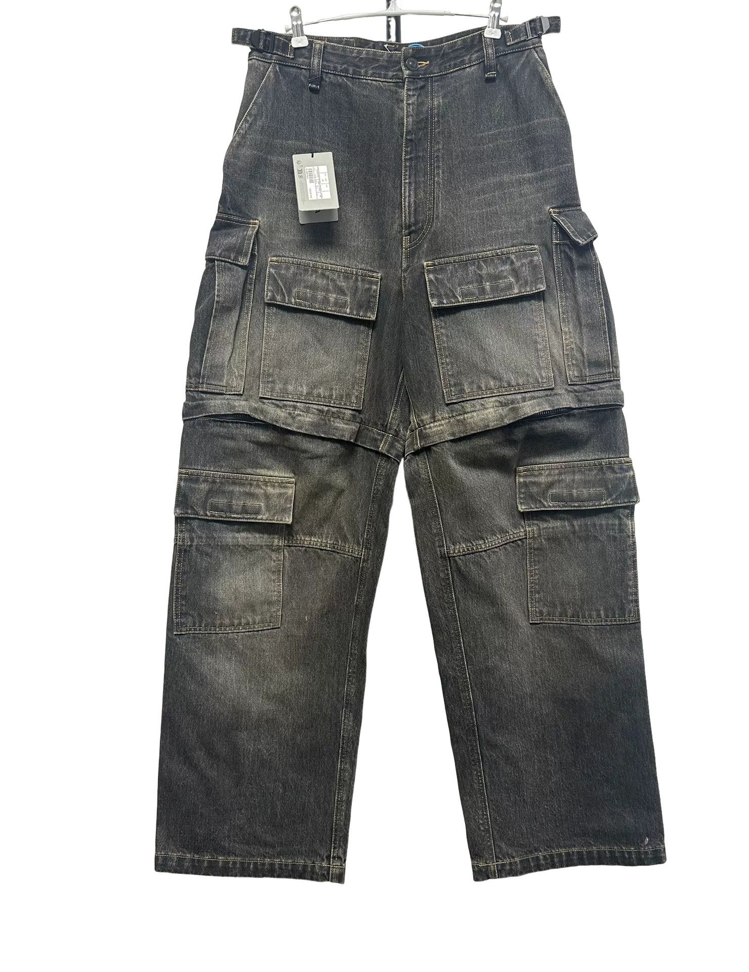 Balenciaga Balenciaga Multi-Pocket Cargo Jeans Size XS Size US 28 / EU 44 - 1 Thumbnail