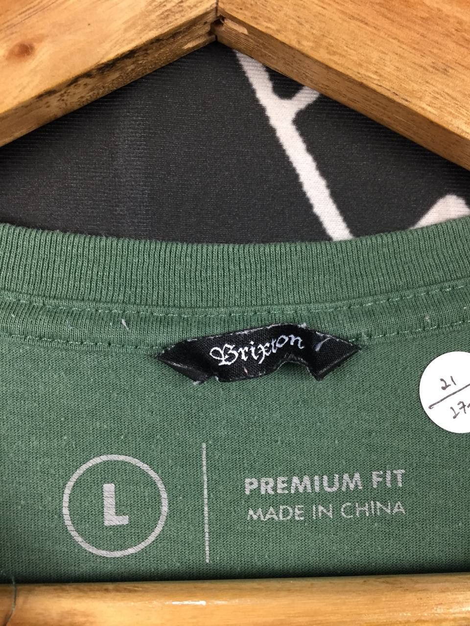 Brixton Brixton Floral Script Logo Skater Vibe Premium Fit Tee Size US L / EU 52-54 / 3 - 16 Thumbnail