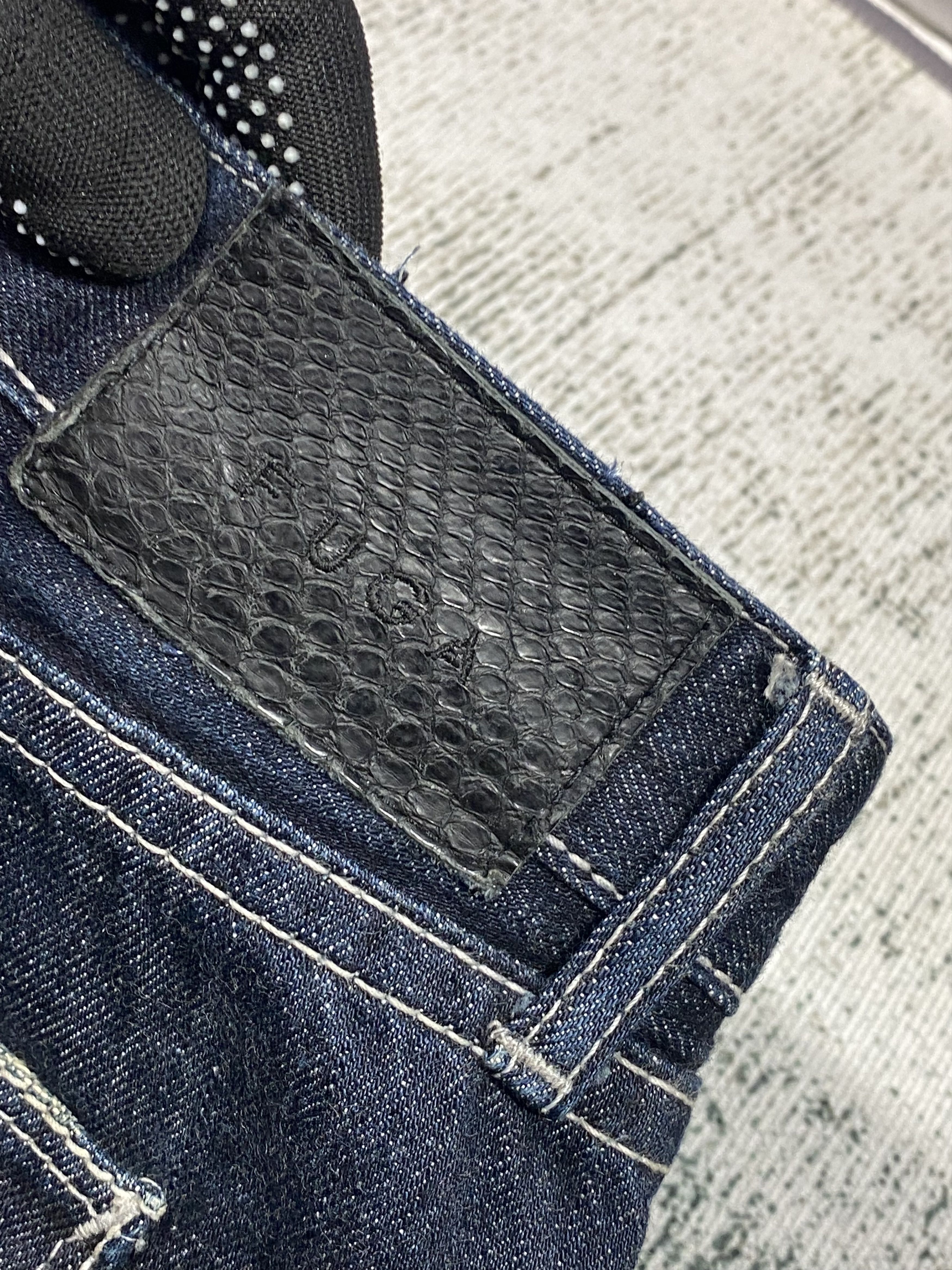 GOSTAR DE FUGA RARE🔥Japanese FUGA Faded Honeycomb Distressed Denim Size US 31 - 15 Thumbnail