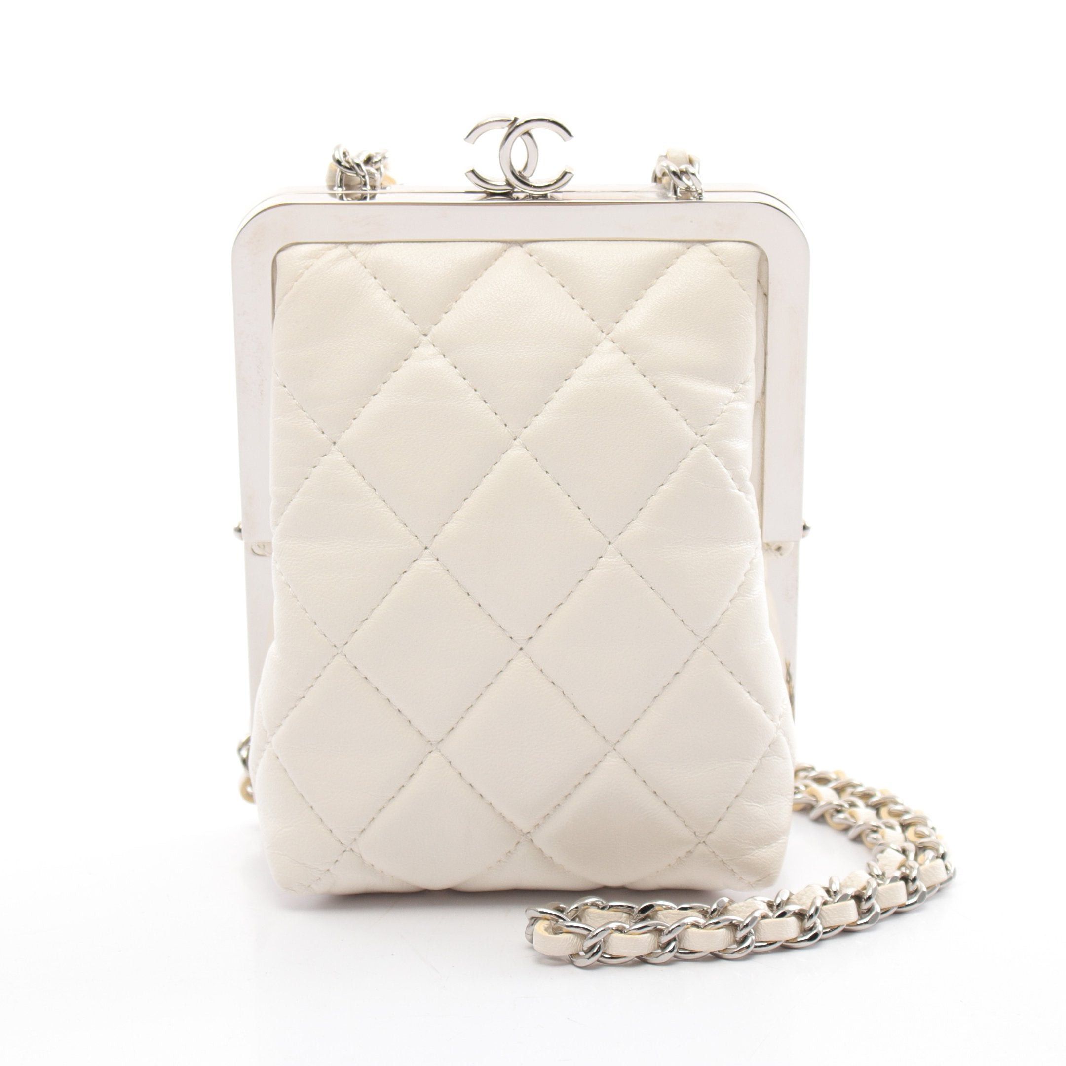 Chanel Chanel Matelasse Chain Shoulder Bag Leather Off White Silver Hardware Size ONE SIZE - 1 Thumbnail