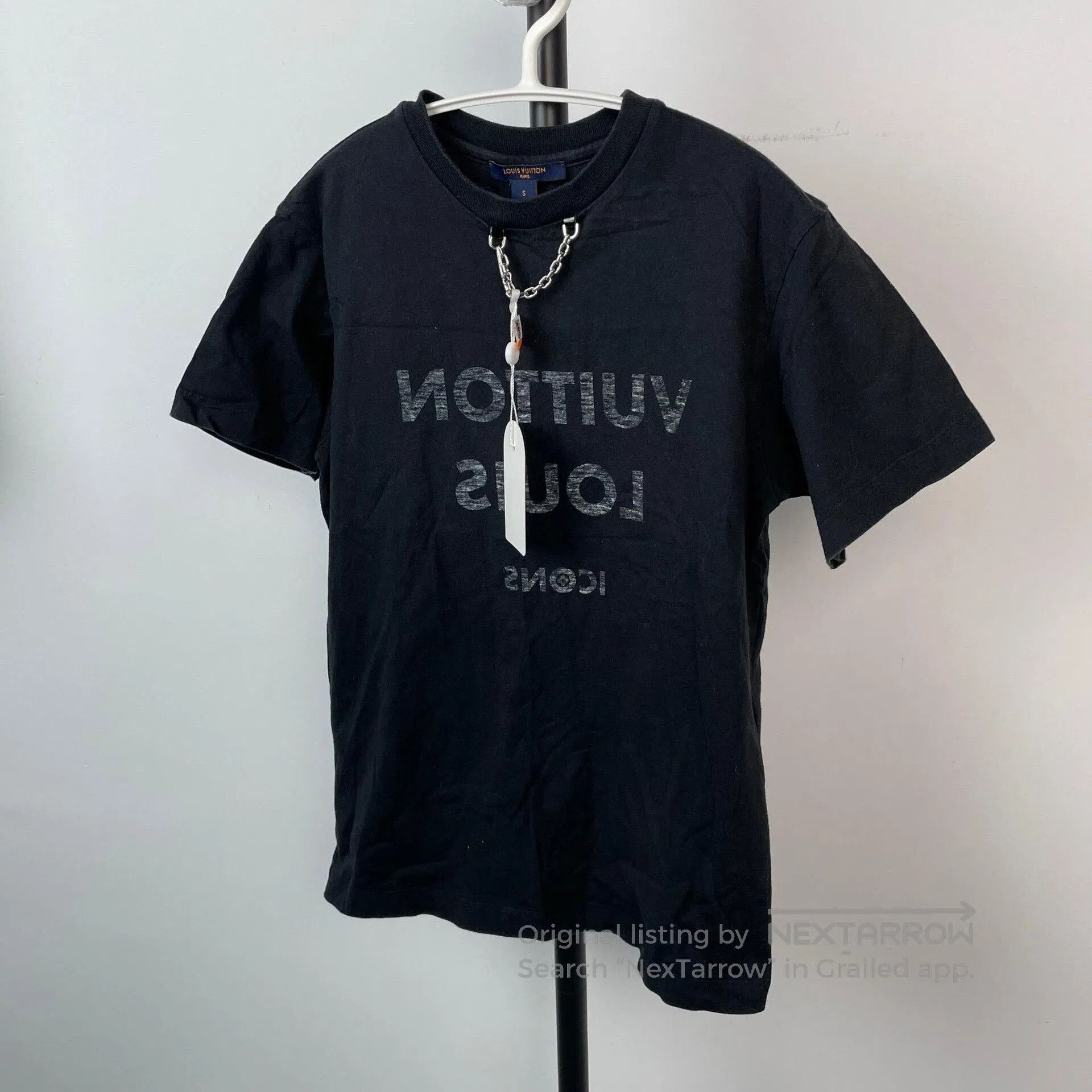 Louis Vuitton Louis Vuitton Black Chain Logo T. Size US S / EU 44-46 / 1 - 3 Thumbnail