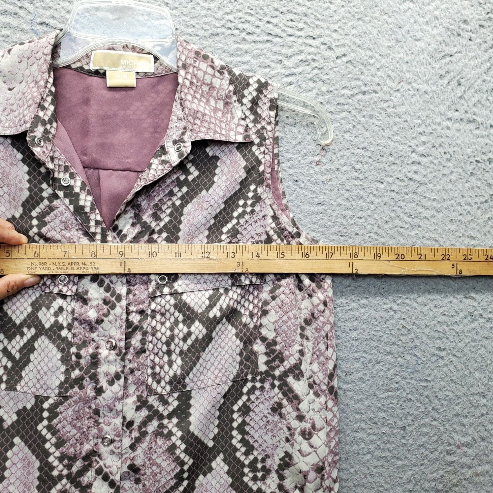 Michael Kors Michael Kors Shirt Womens PS Dress Multi Snakeskin Print Tie Waist Snap Button Size S / US 4 / IT 40 - 4 Thumbnail