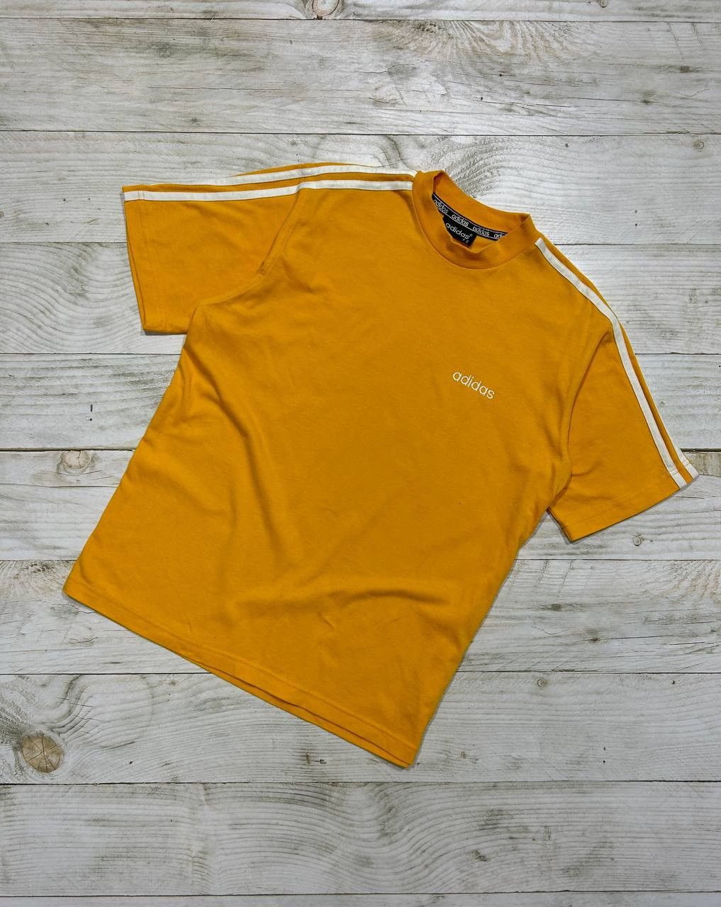 Adidas Vintage Adidas Lamps 90s T-Shirt Size US S / EU 44-46 / 1 - 1 Thumbnail