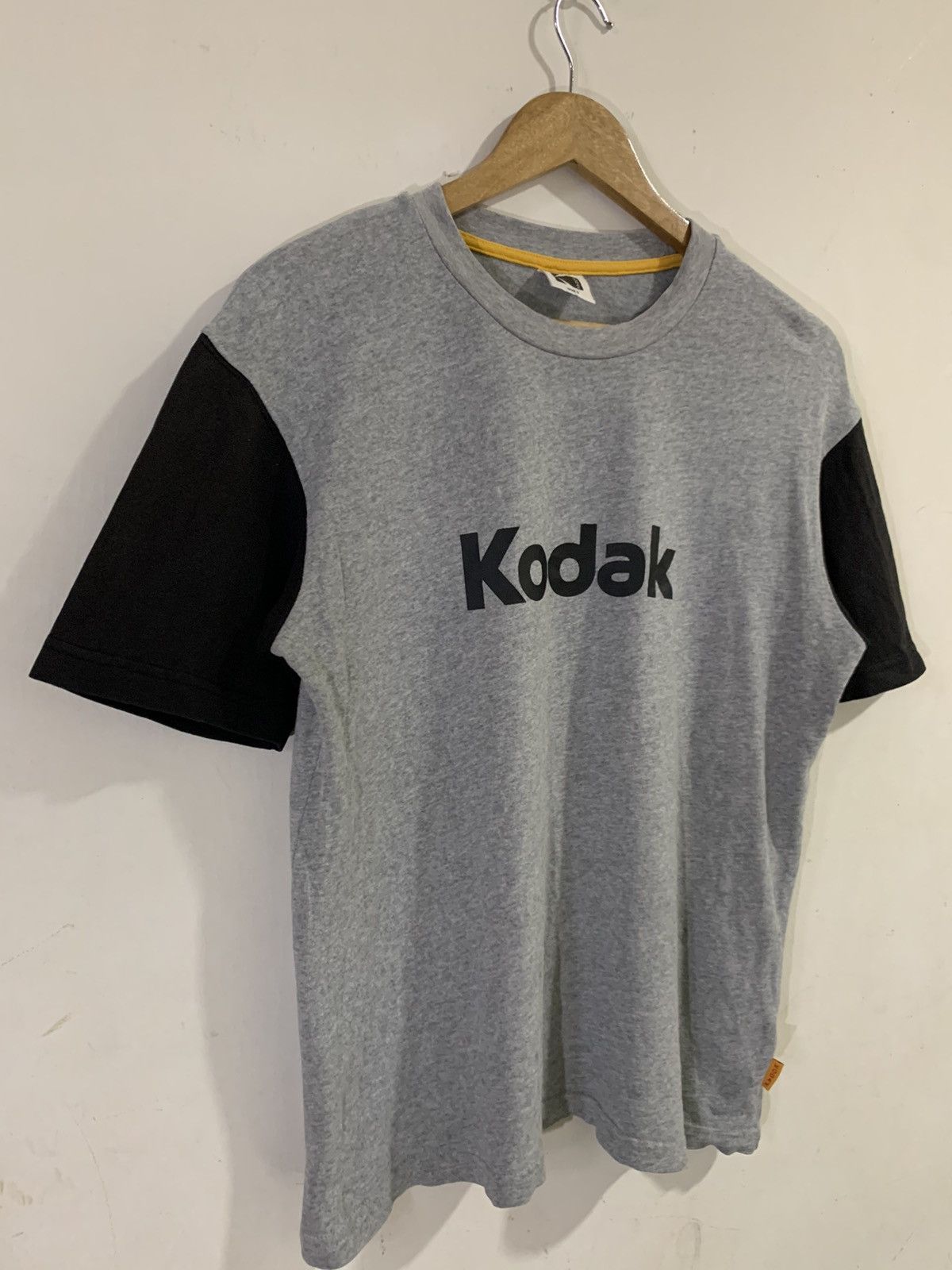 Kodak Y2K GU X Kodak T-Shirt Size US S / EU 44-46 / 1 - 3 Thumbnail