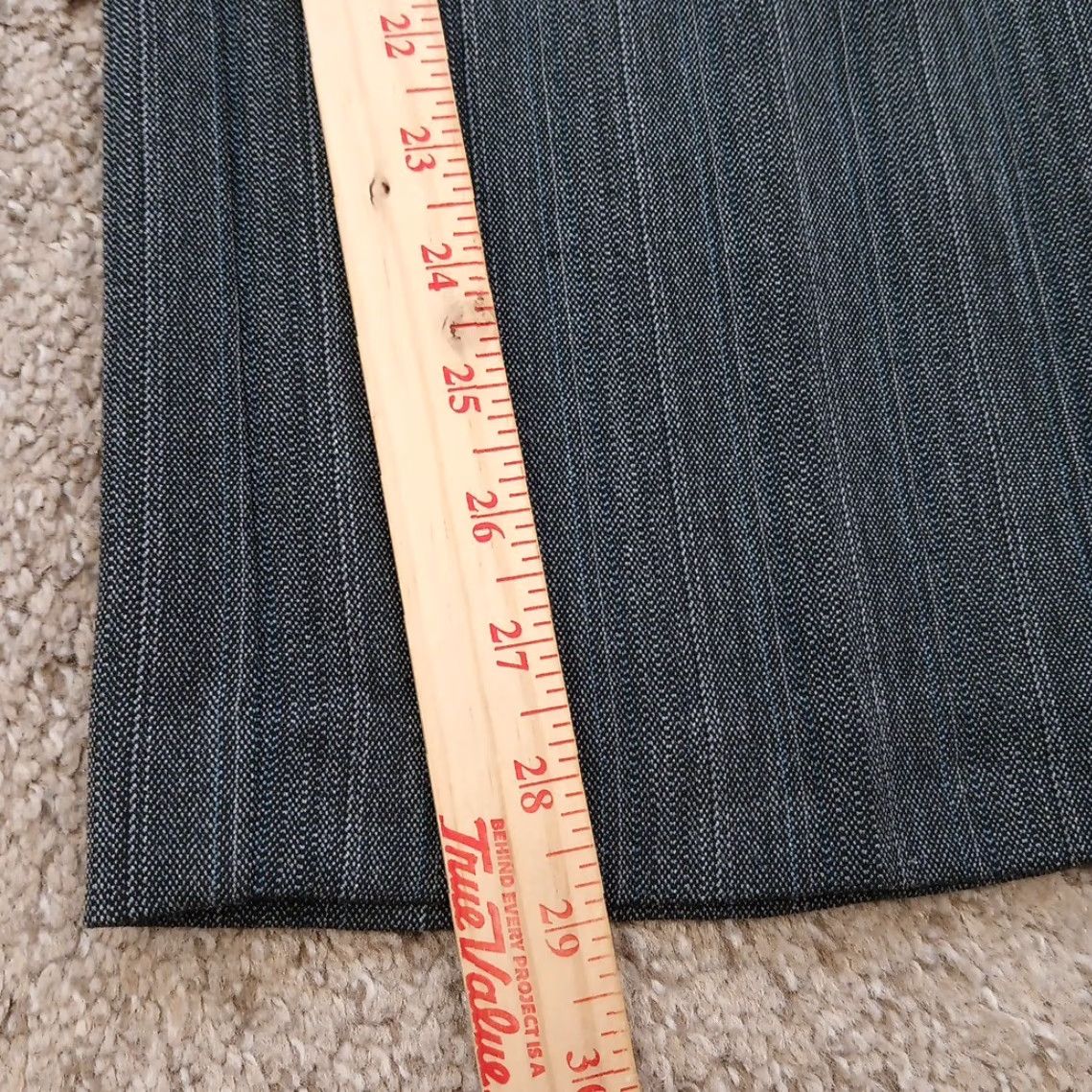 Vintage Sag Harbor Dress Pants Womens 8P Gray Striped 29x29 Mid Rise Petite Straight Pants Womens Mens Size 30" / US 8 / IT 44 - 7 Thumbnail