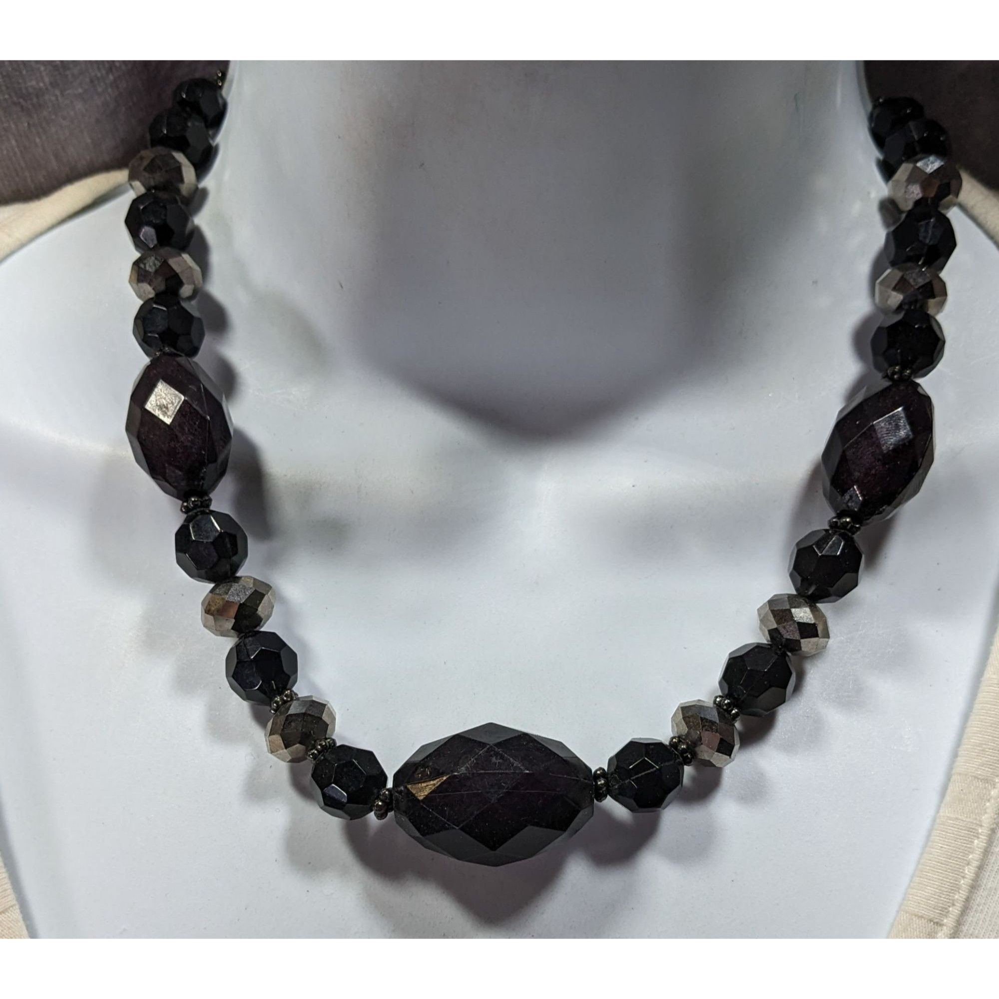 Other Chunky Gothic Black Beaded Necklace With Metallic Accents Size ONE SIZE - 1 Thumbnail