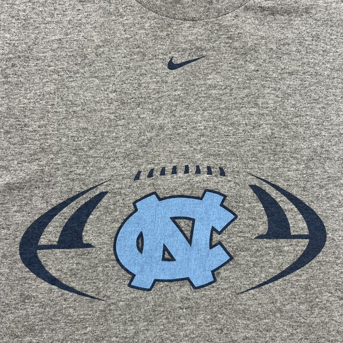 Nike Rare! Nike North Carolina Tap Heels Tee Vintage 00s Size US S / EU 44-46 / 1 - 6 Thumbnail