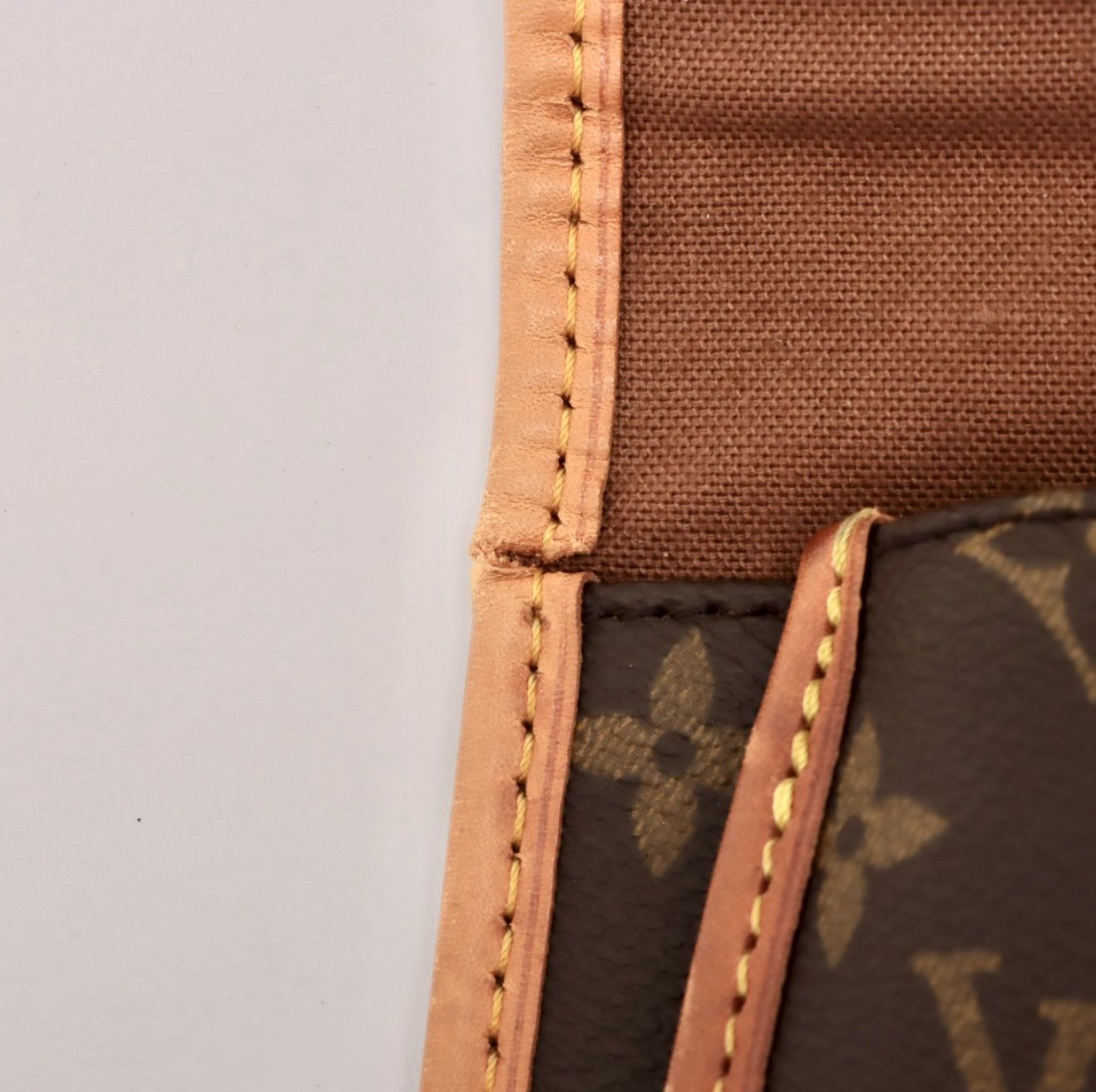 Louis Vuitton Louis Vuitton Monogram Beverly GM Convertible Crossbody Bag Size ONE SIZE - 10 Thumbnail
