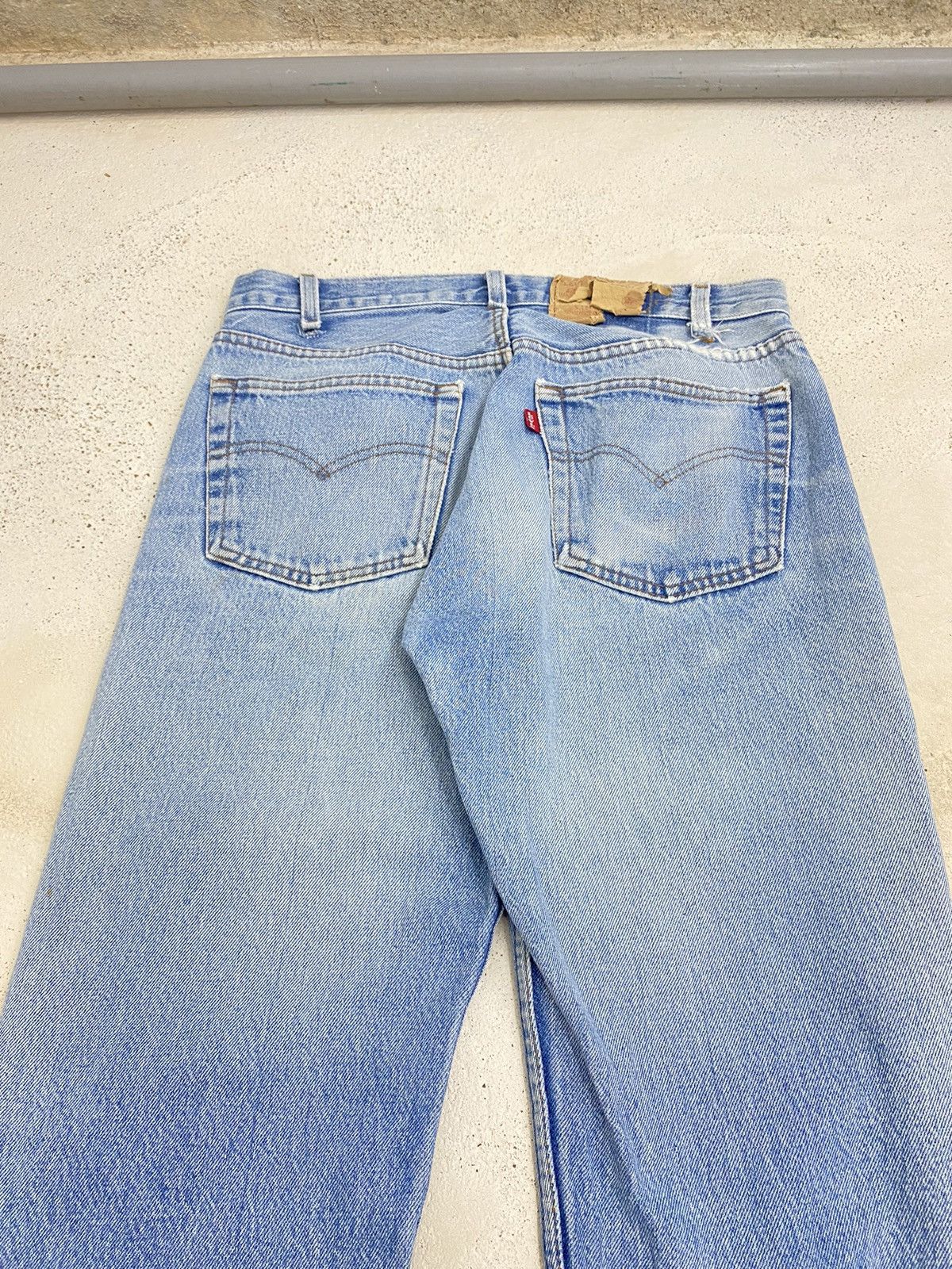 Japanese Brand × Levi's × Vintage Vintage 80s Levis 501 Denim Button Fly 546 Light Blue Size US 30 / EU 46 - 12 Thumbnail